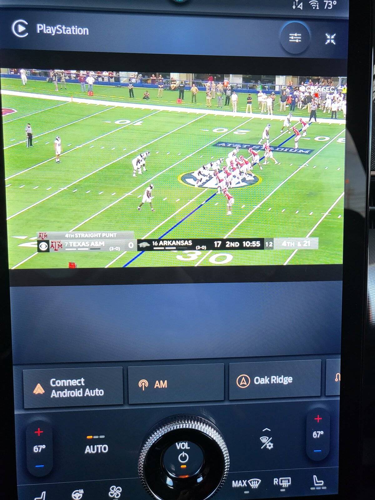 Ford Mustang Mach-E Huge screen with zero Entertainment options ! 20210925_164316