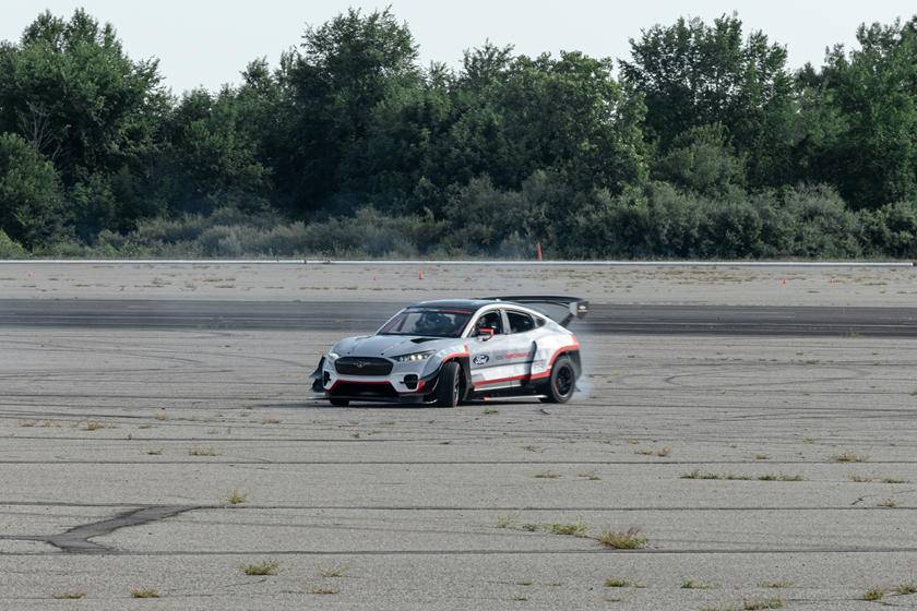 Ford Mustang Mach-E Mach-E 1400 Prototype Revealed with 1400 Peak Horsepower 744499