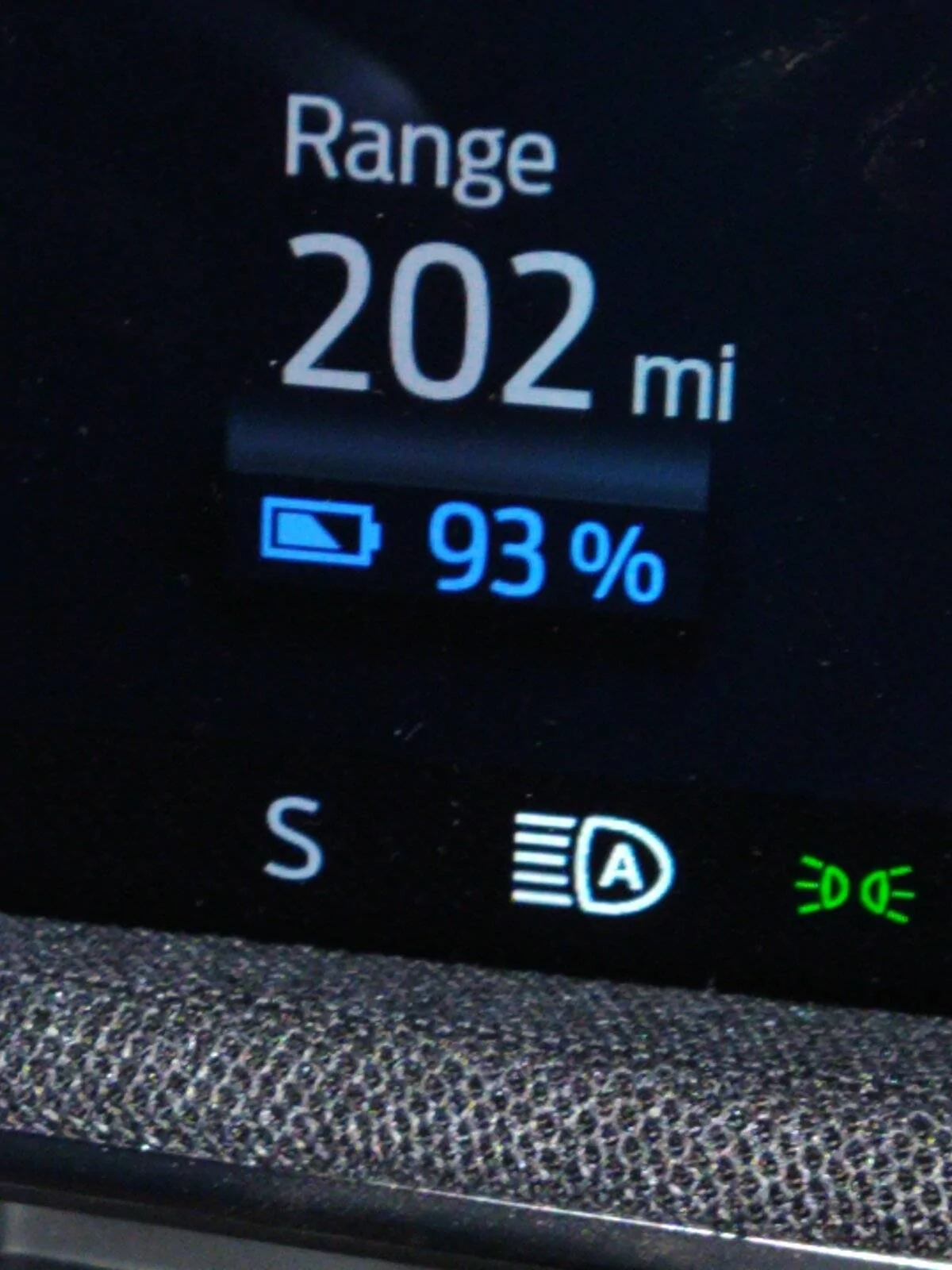 Ford Mustang Mach-E Battery charged to 90% ... NOT! IMG_20211111_133823