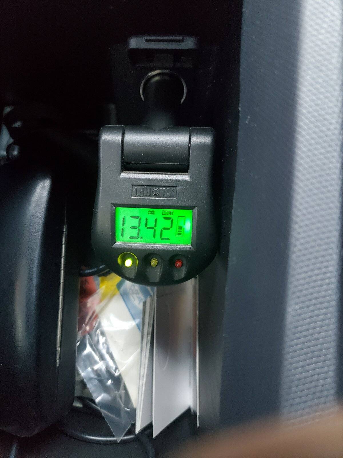 Ford Mustang Mach-E 12v battery - difference between charging and maintaining? 20211112_073803