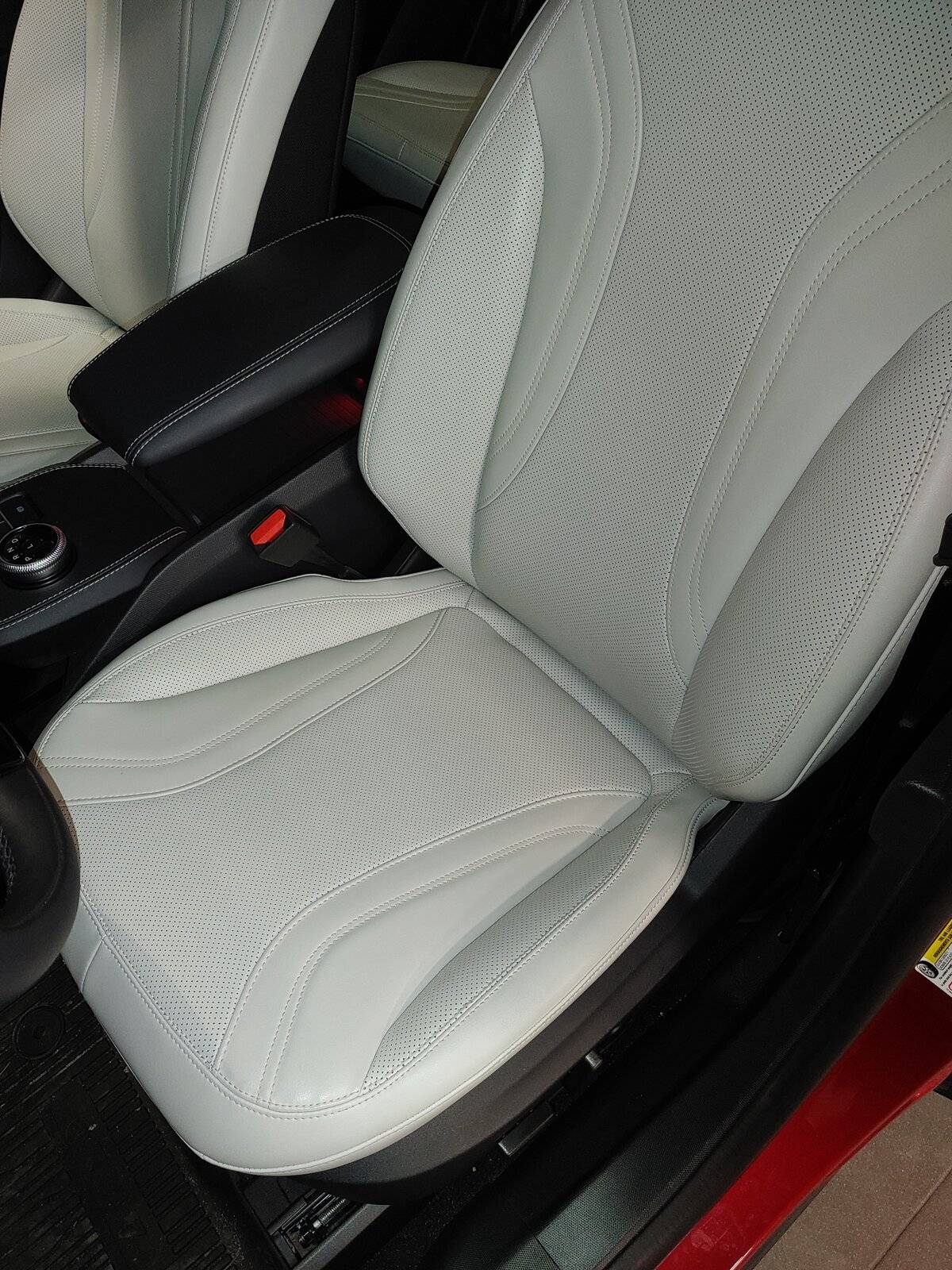 Ford Mustang Mach-E RAPID RED METALLIC Mach-E Photos 20211120_161141