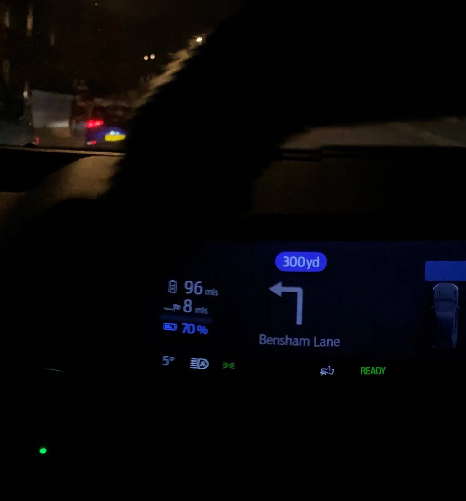 Ford Mustang Mach-E Turn Direction  indicator on Map and instrument cluster different when under a mile 3
