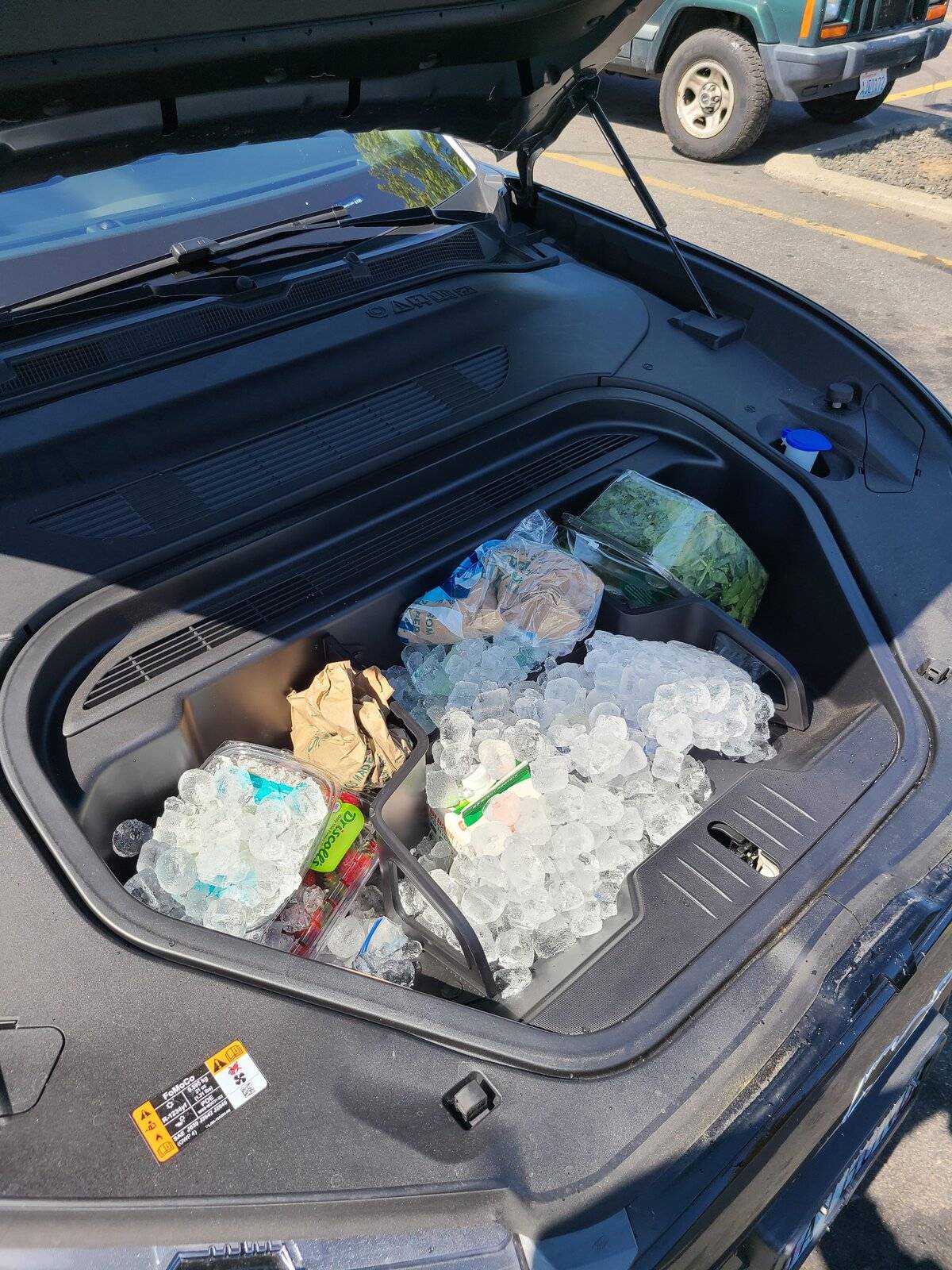Ford Mustang Mach-E Mach E fits all the tools. What have you hauled / carried / fit in your cargo space? ❓❓ 20210711_104809