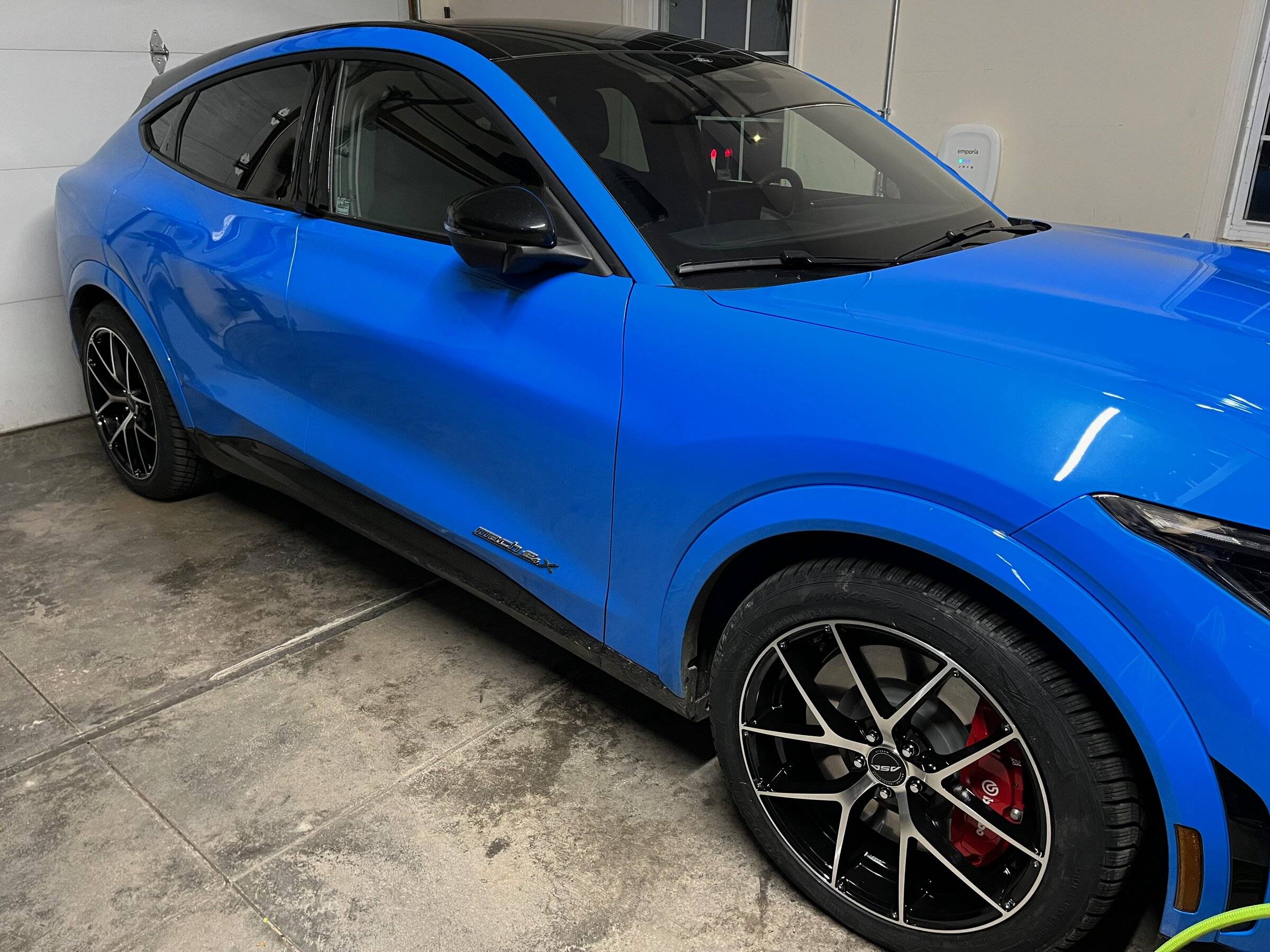 Ford Mustang Mach-E GT Performance Edition winter tires IMG_4031