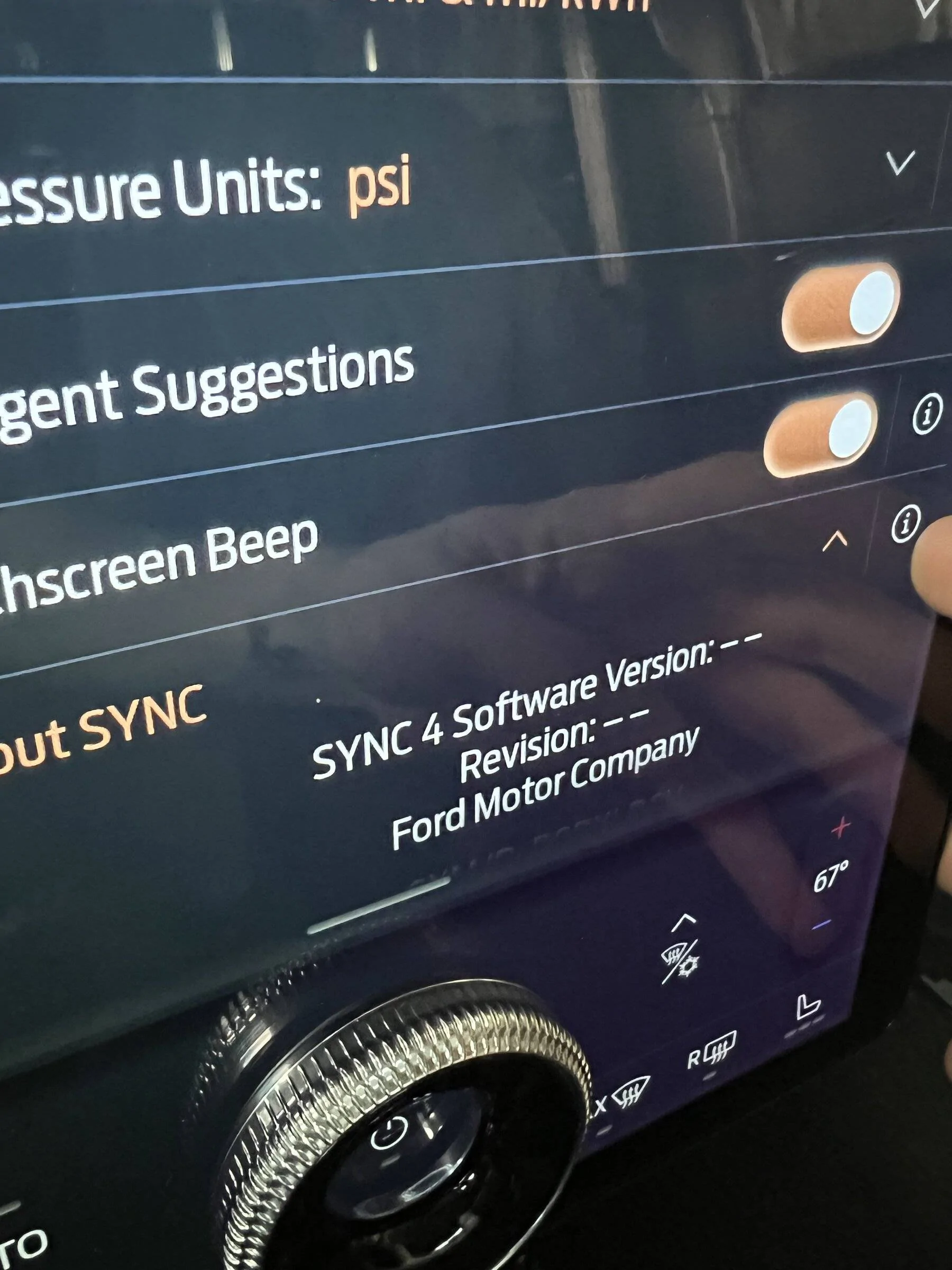 Ford Mustang Mach-E Sync says 1.7.1 is installed. No features are present from it. Automatic Updates grayed out now. BD2F188F-83AE-4182-8D8E-3C6656A673E7