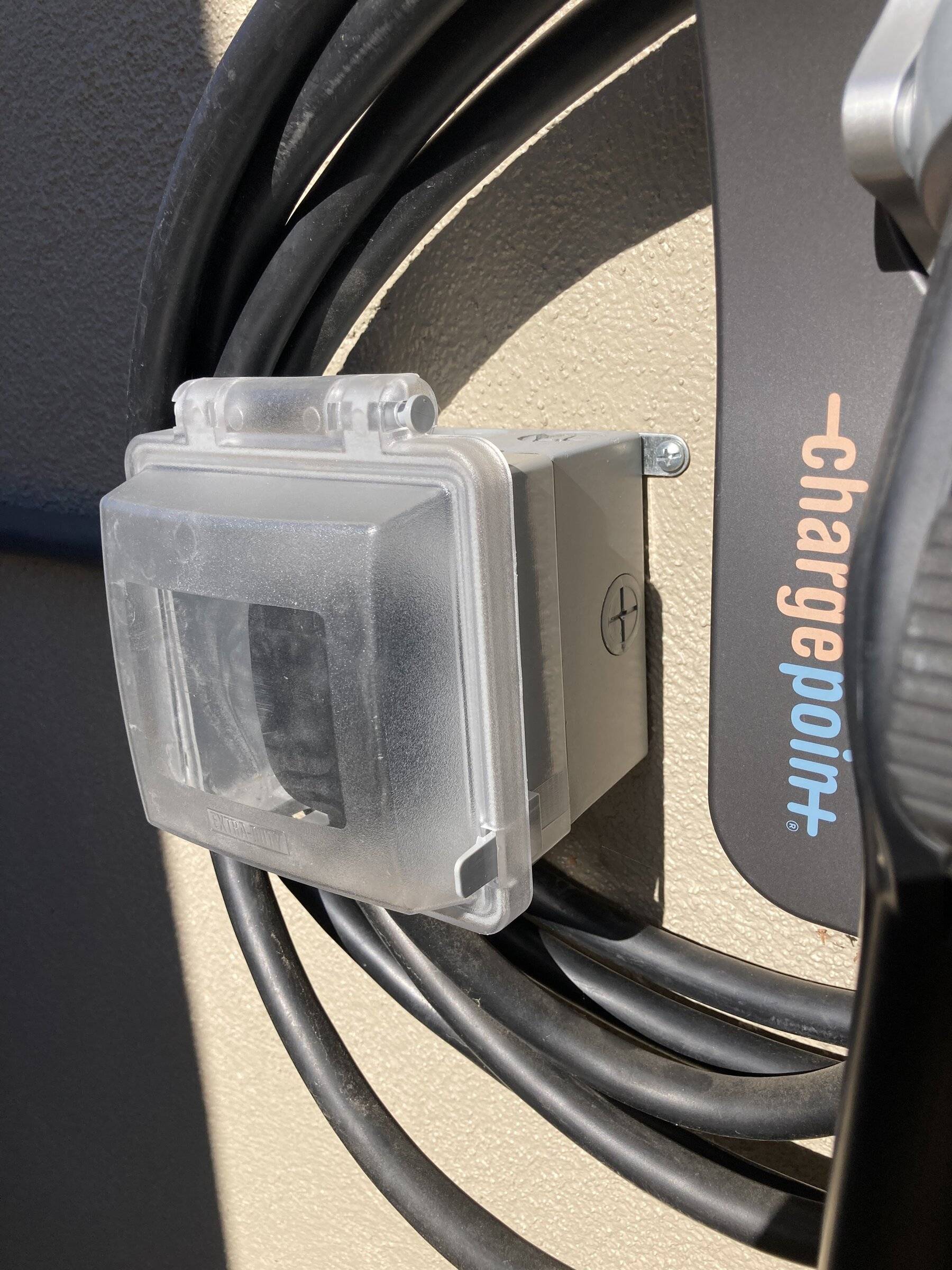 Ford Mustang Mach-E Charging Speeds between EVSE Brands E6B51937-8891-4F4E-A965-28816C7A86A2