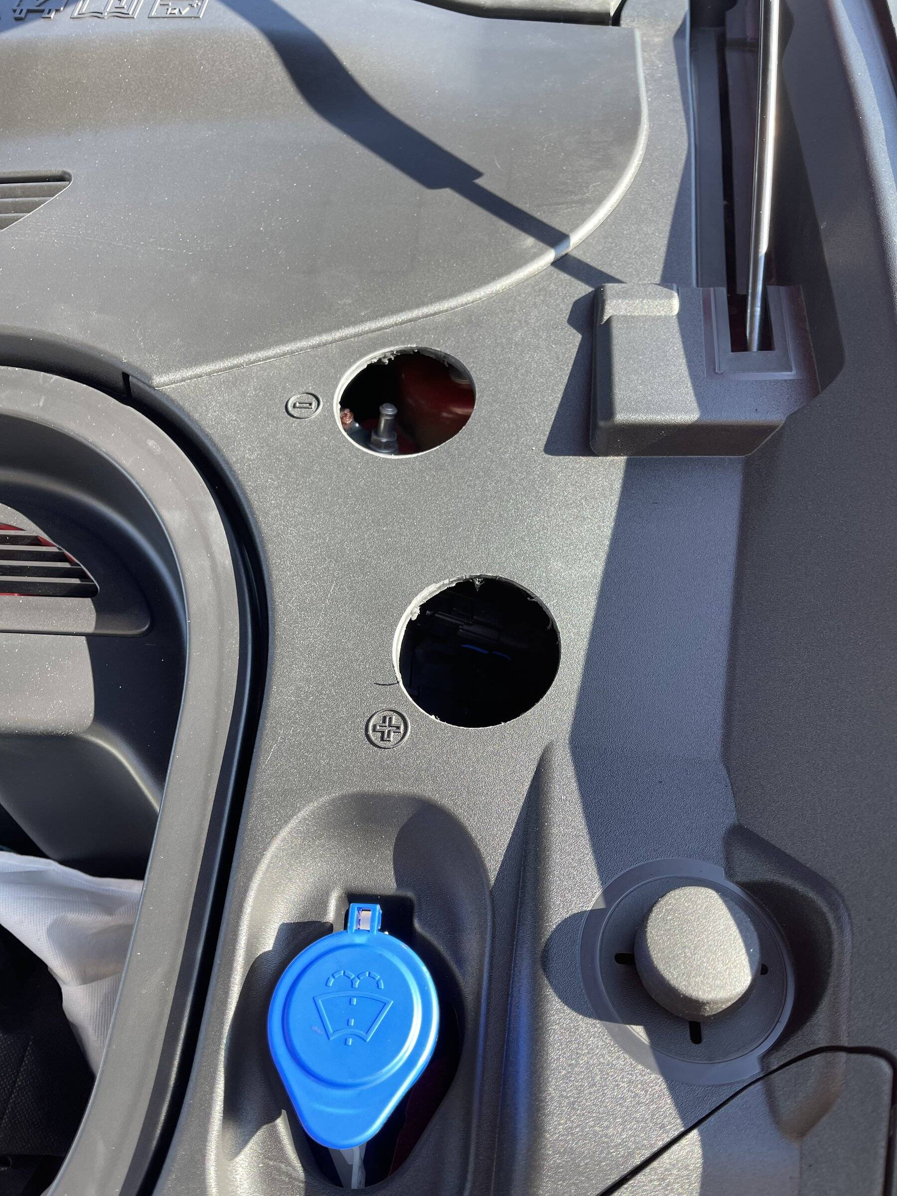 Ford Mustang Mach-E [Guide] Better Jump Point Access (Battery Access) 7CEAD79B-EE61-4275-9EA9-F41CD016B7F6