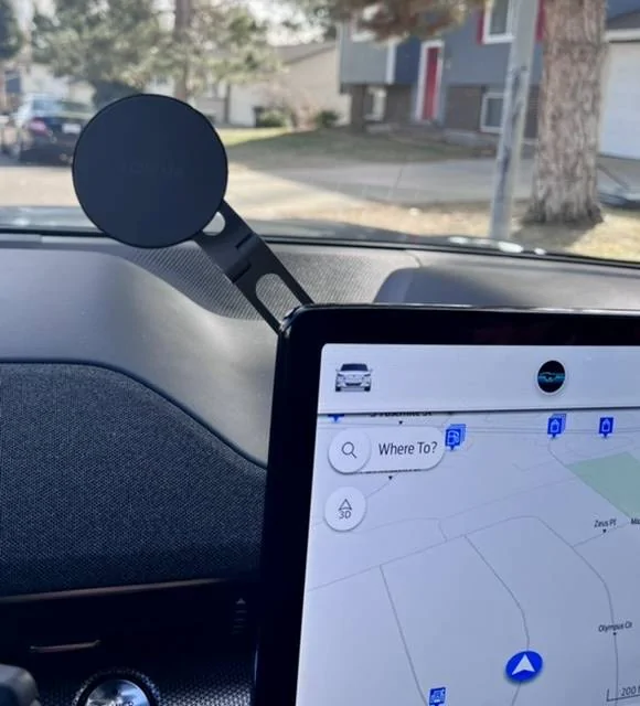 Ford Mustang Mach-E Highly recommended iPhone mount 1478313E-ACEE-4F53-BFA2-872B7B5E8236