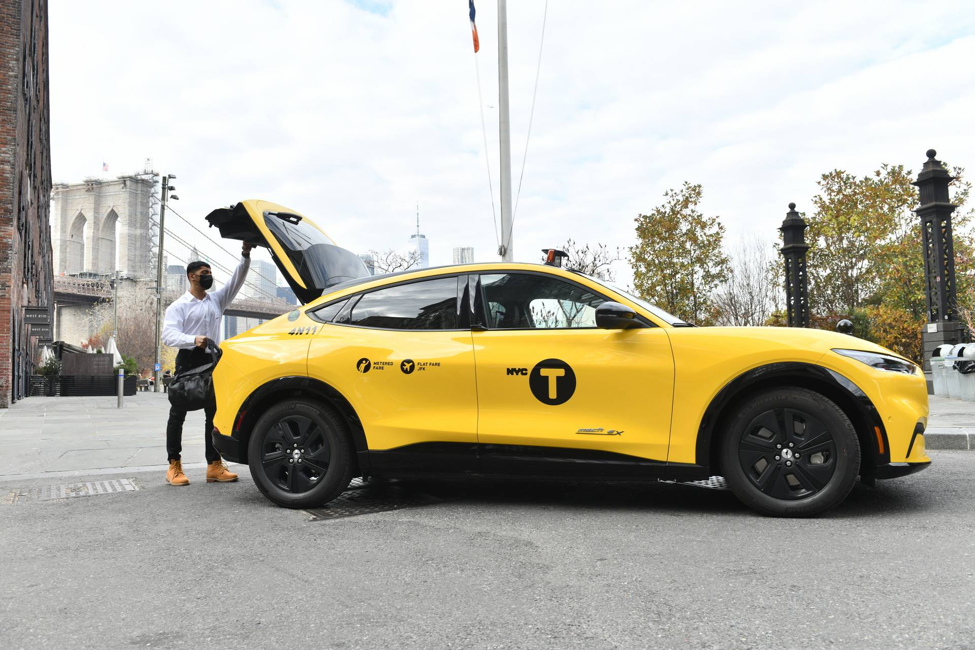 Ford Mustang Mach-E Gravity launches Mach-E yellow taxi cab in NYC 2021-Ford-Mustang-Mach-e-NYC-Yellow-Cab_2