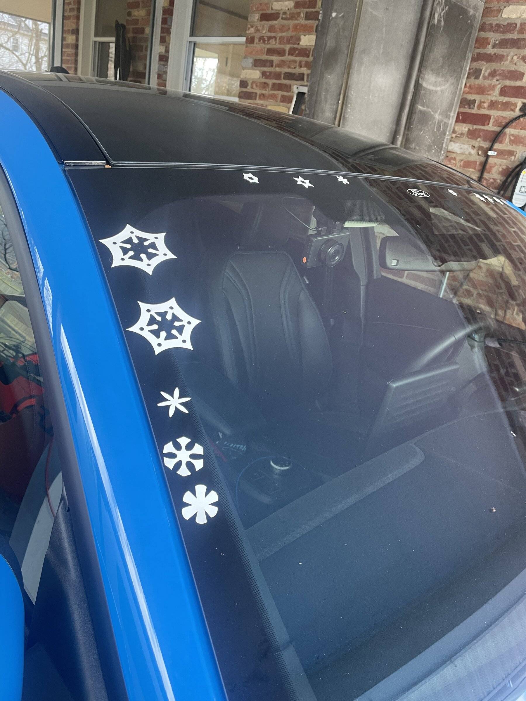 Ford Mustang Mach-E Merry Mach-E Christmas 019A6F0E-CD4A-4281-BF21-F86CD7898B07