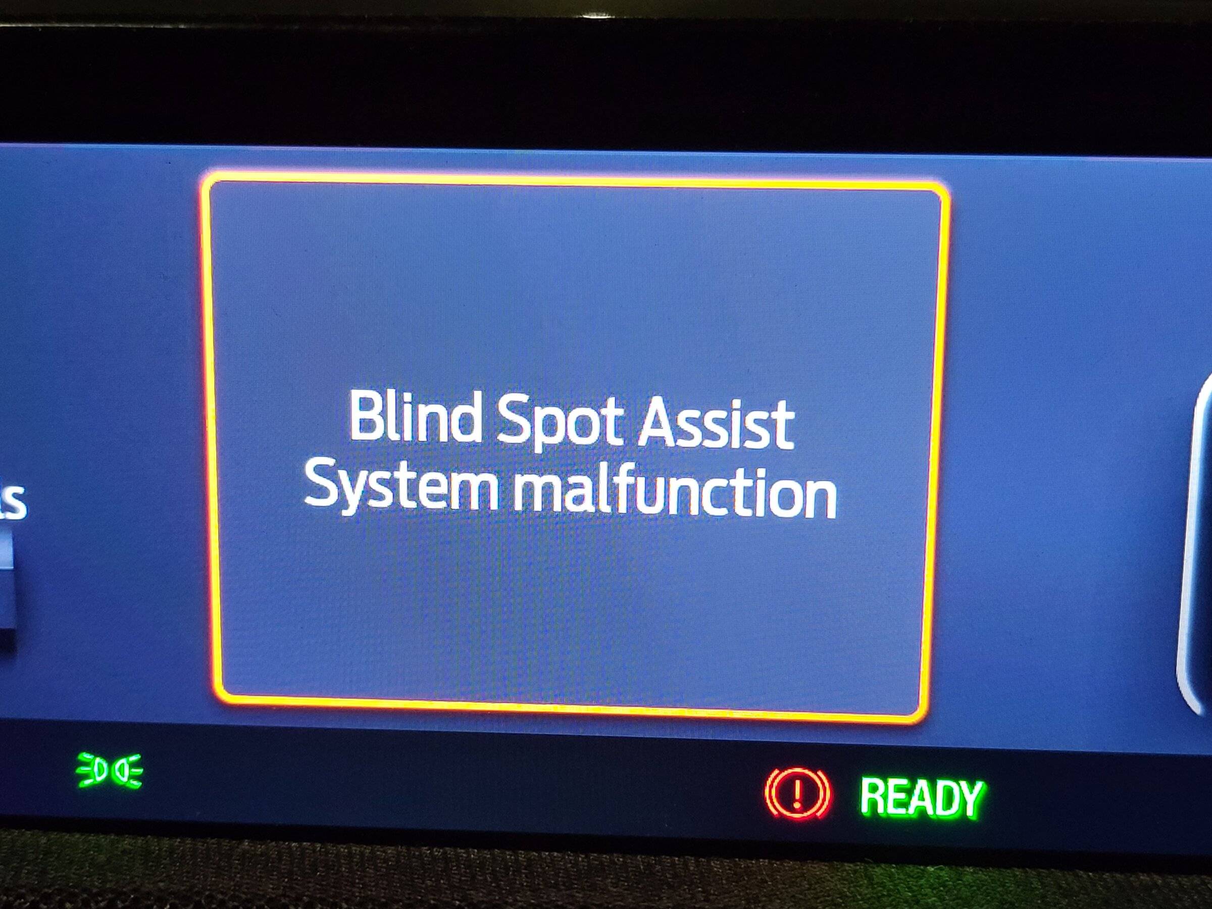 Ford Mustang Mach-E Blind Spot Assist System malfunction 20211225_220520