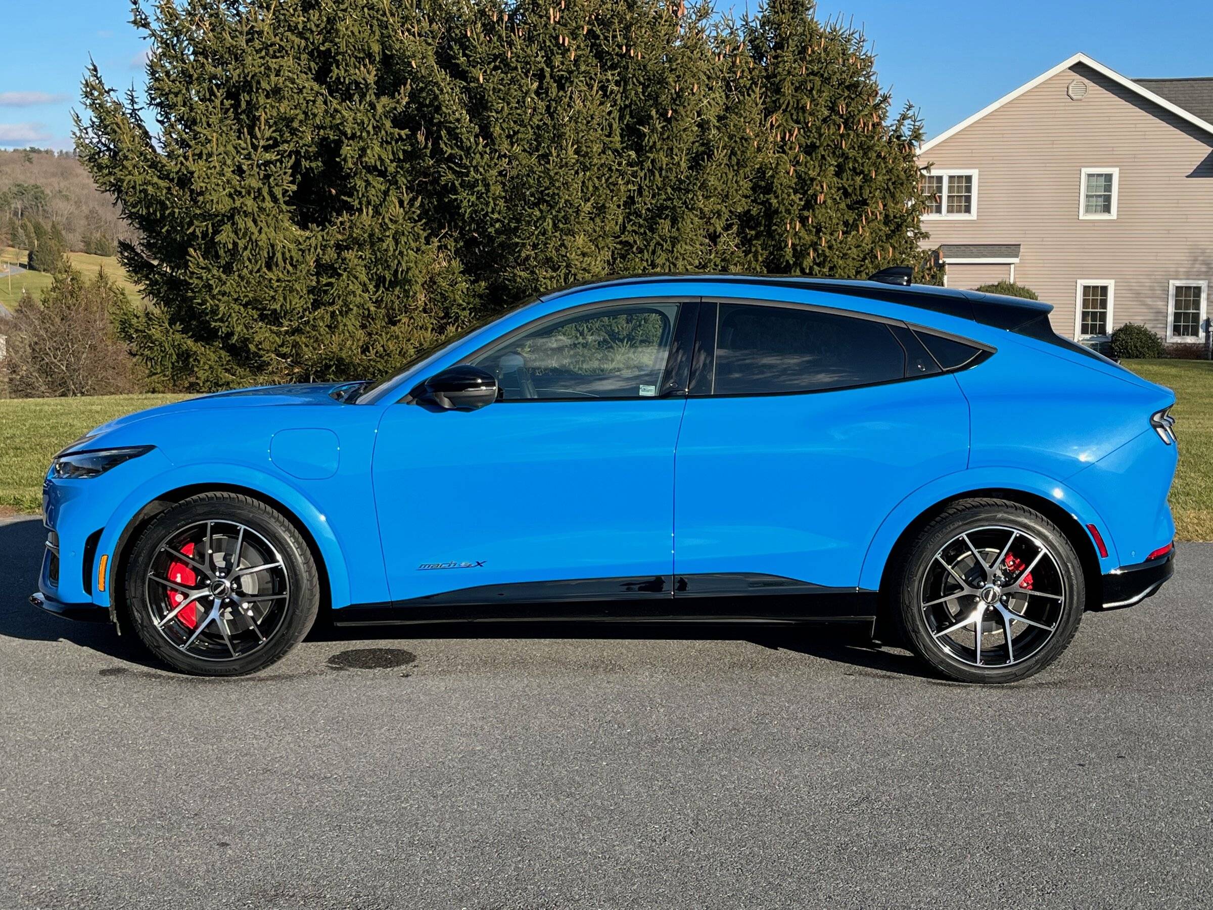 Ford Mustang Mach-E GT Performance Edition winter tires IMG_4042