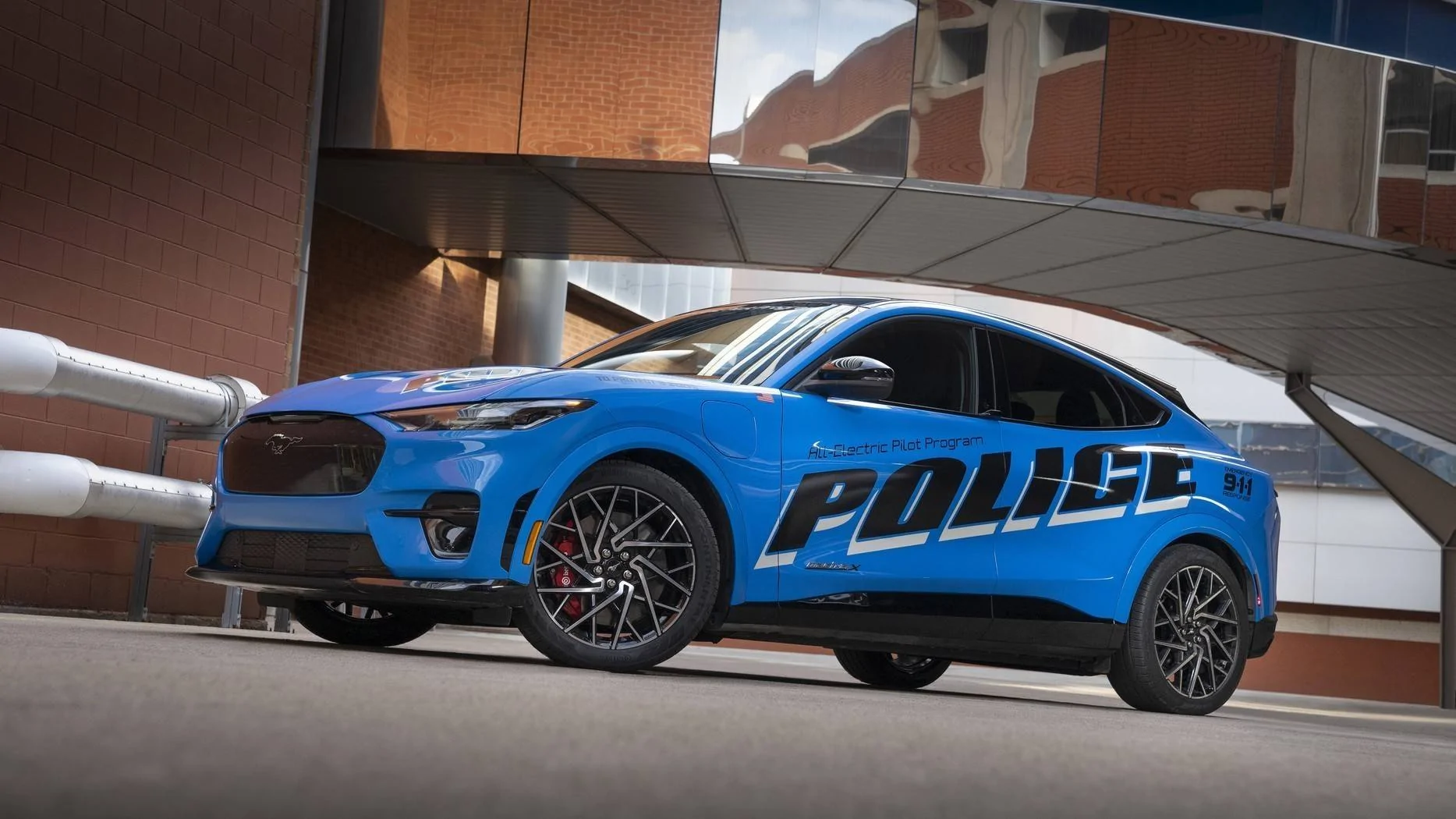 Ford Mustang Mach-E Mach-E chosen over Model 3 for NYPD Law Enforcement Use mache-mustang-nypd
