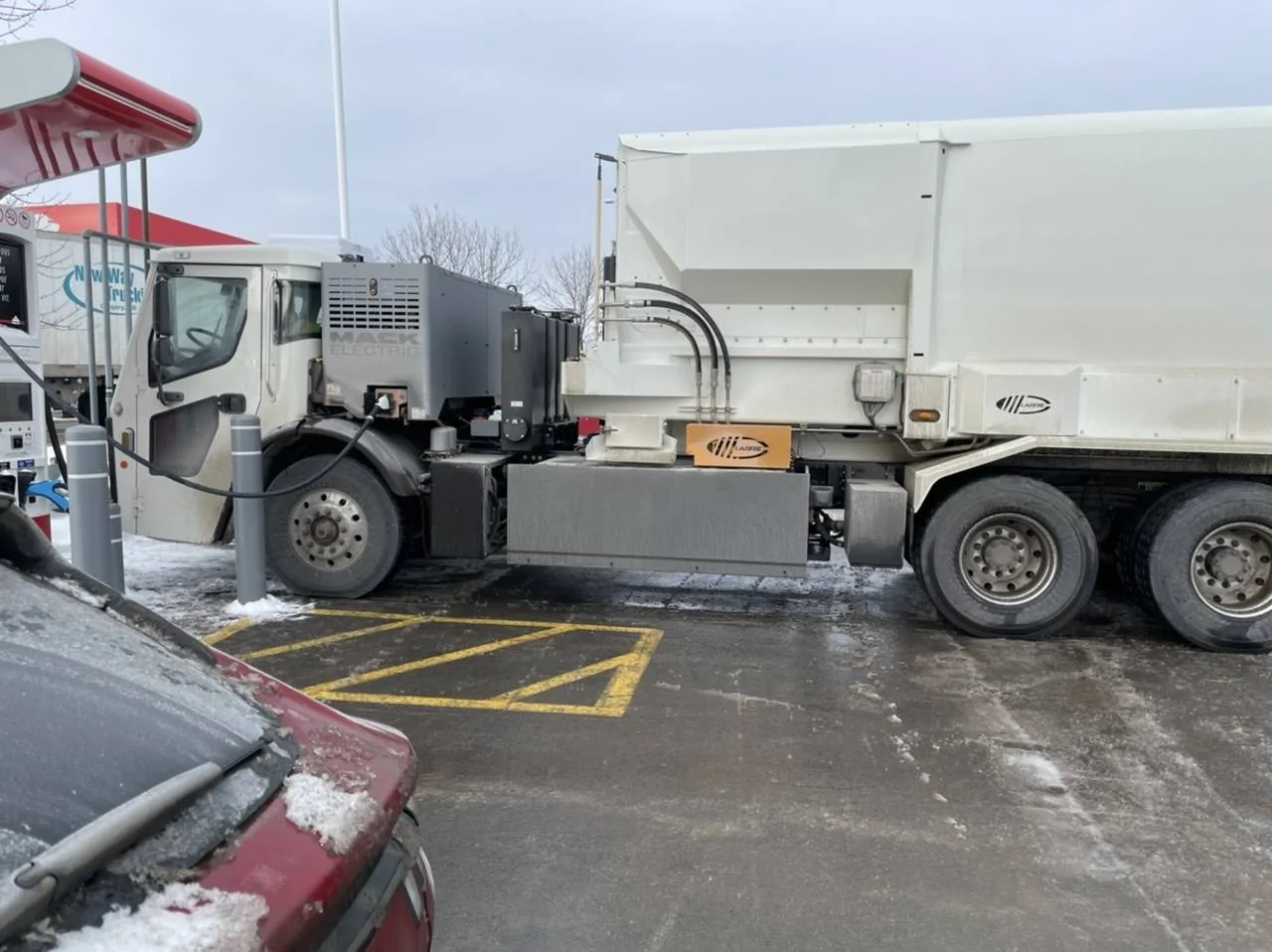 Ford Mustang Mach-E Another Mack - Same charge rate EB64DEAB-7353-49DE-853A-3FC27E59BEF5