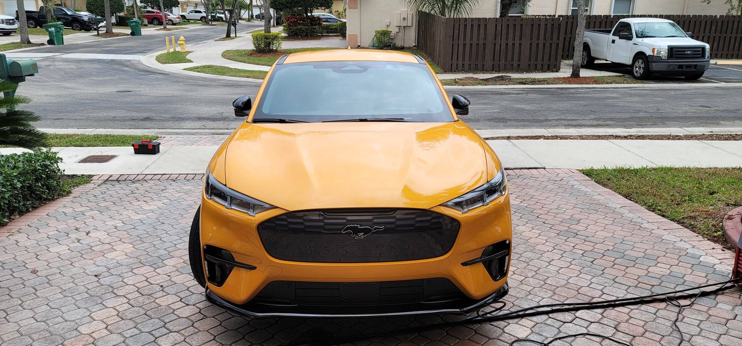 Ford Mustang Mach-E Mach-E GT vs Jaguar F-Pace S 20220109_144236