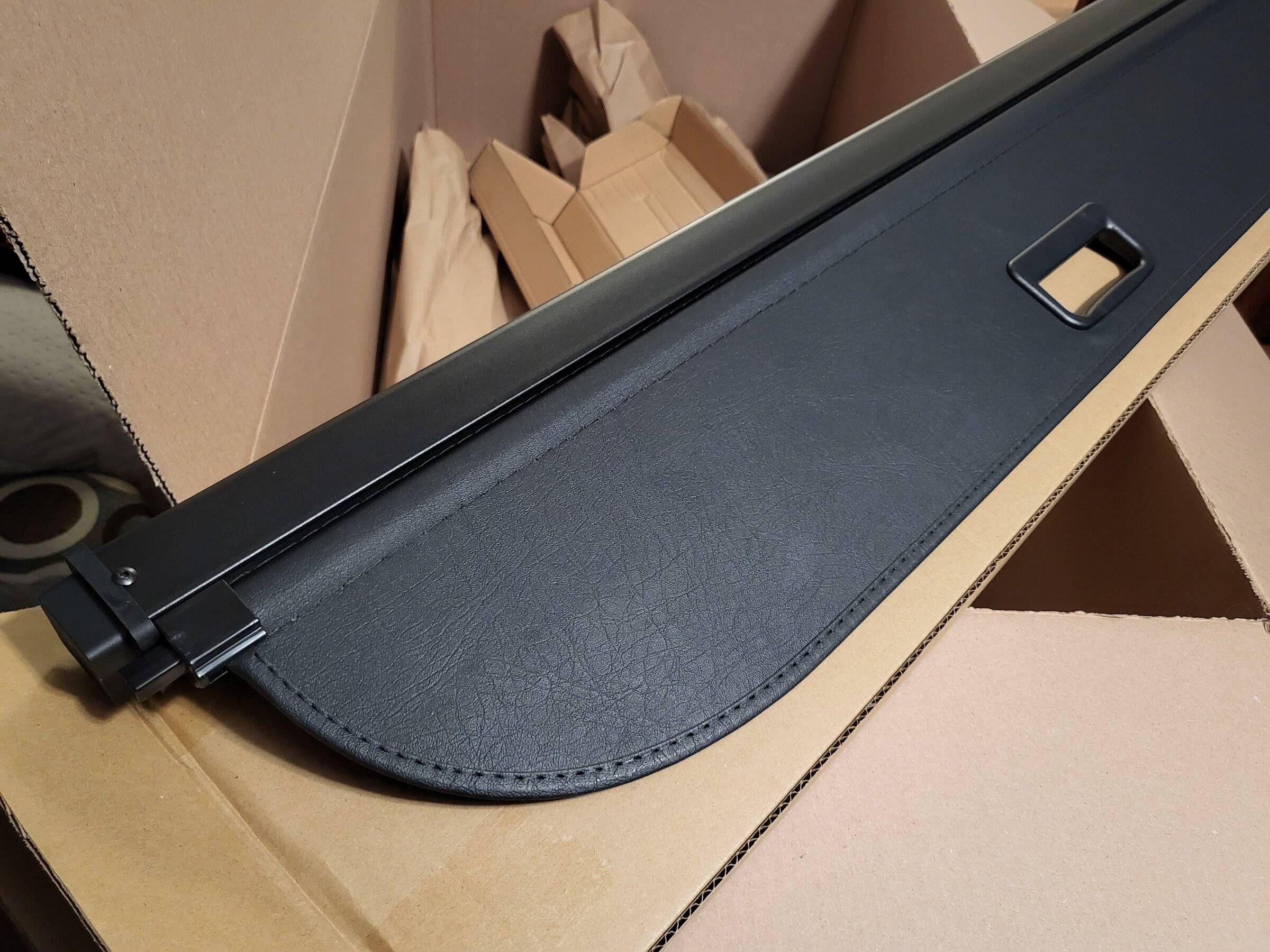 Ford Mustang Mach-E AOSK Mach E Retractable Cargo Cover 20220126_180038