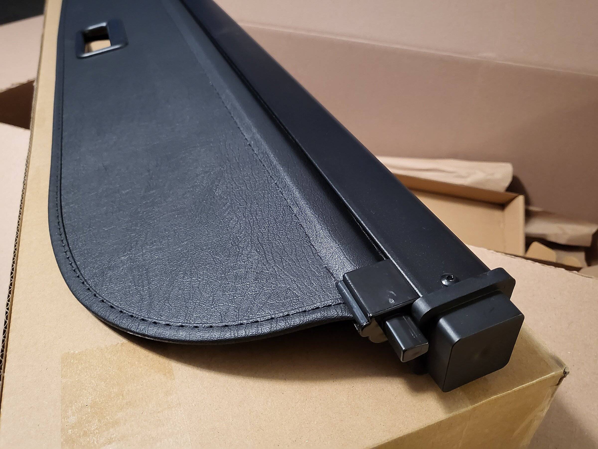 Ford Mustang Mach-E AOSK Mach E Retractable Cargo Cover 20220126_180057