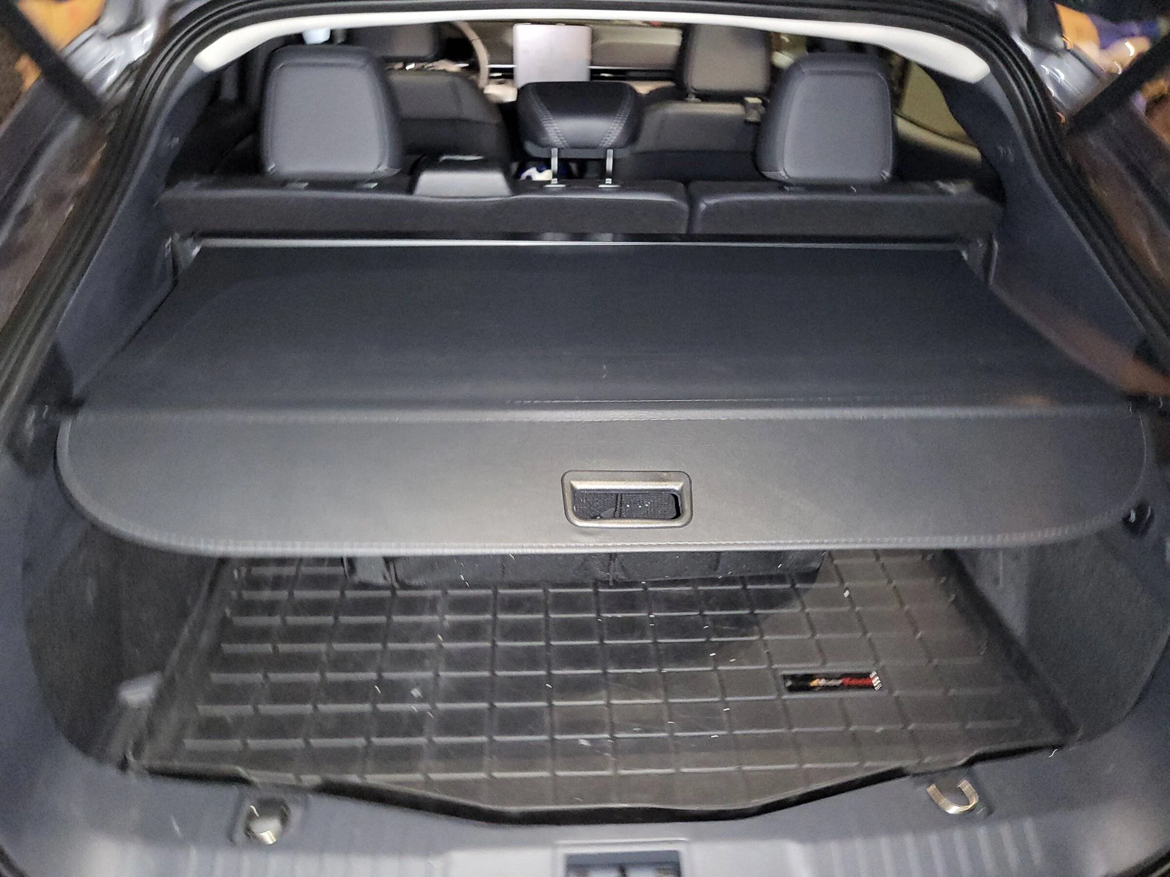 Ford Mustang Mach-E AOSK Mach E Retractable Cargo Cover 20220126_182803