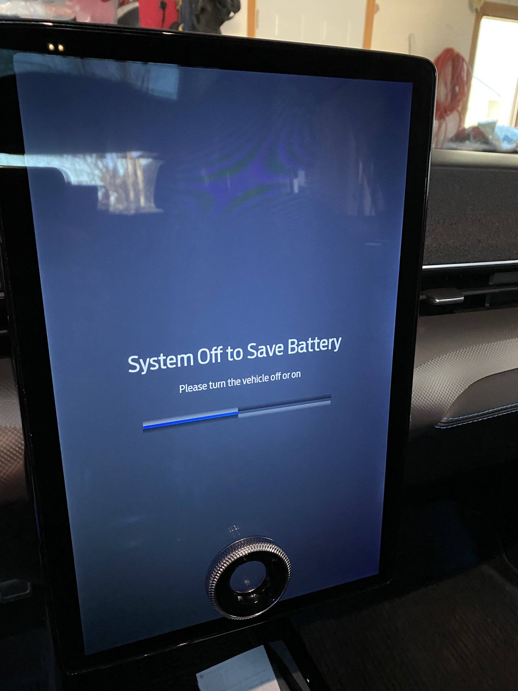 Ford Mustang Mach-E “System Off to Save Battery” message on display screen 45465559-4645-476C-93D6-906ABC295625