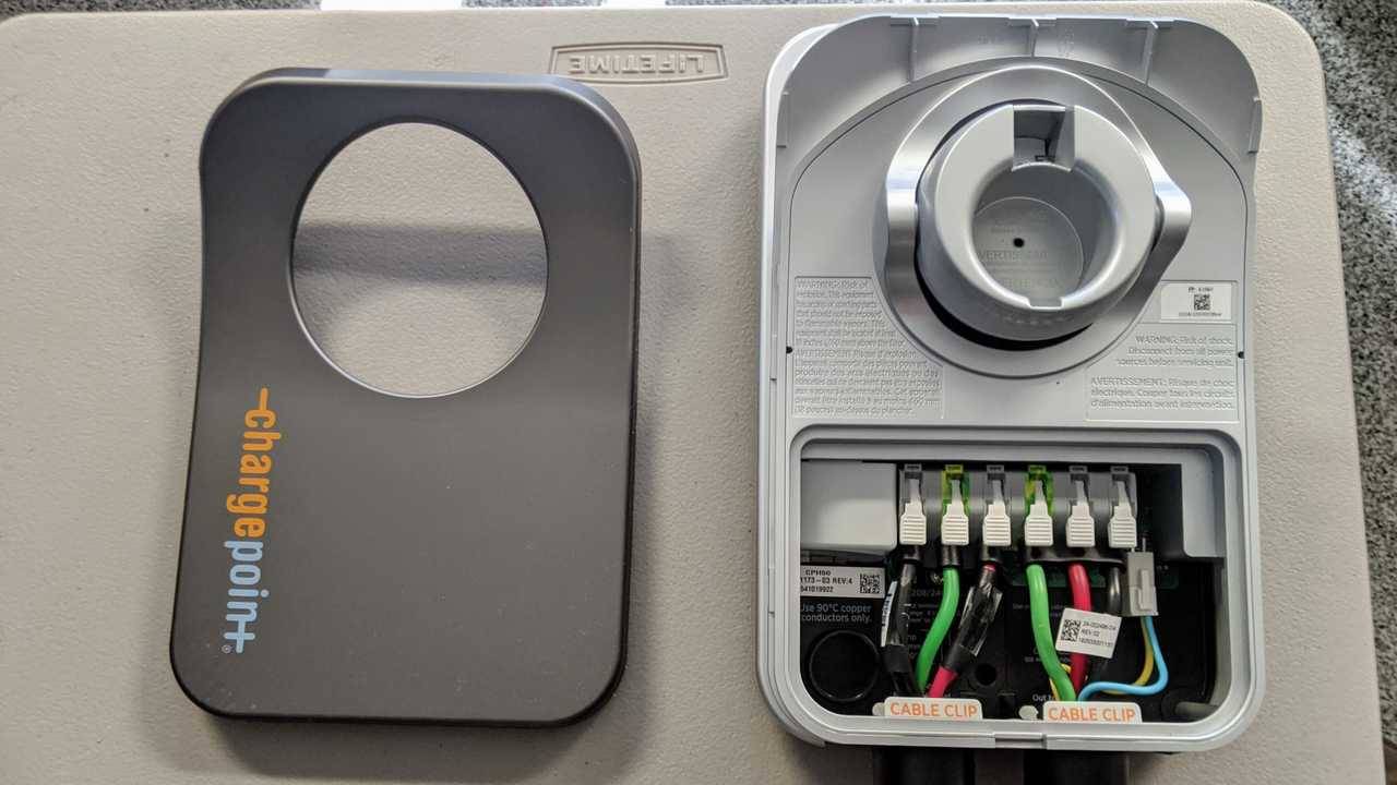 Ford Mustang Mach-E Chargepoint vs JuiceBox 609A38FF-D10C-4697-BDB5-4655A4E727A1