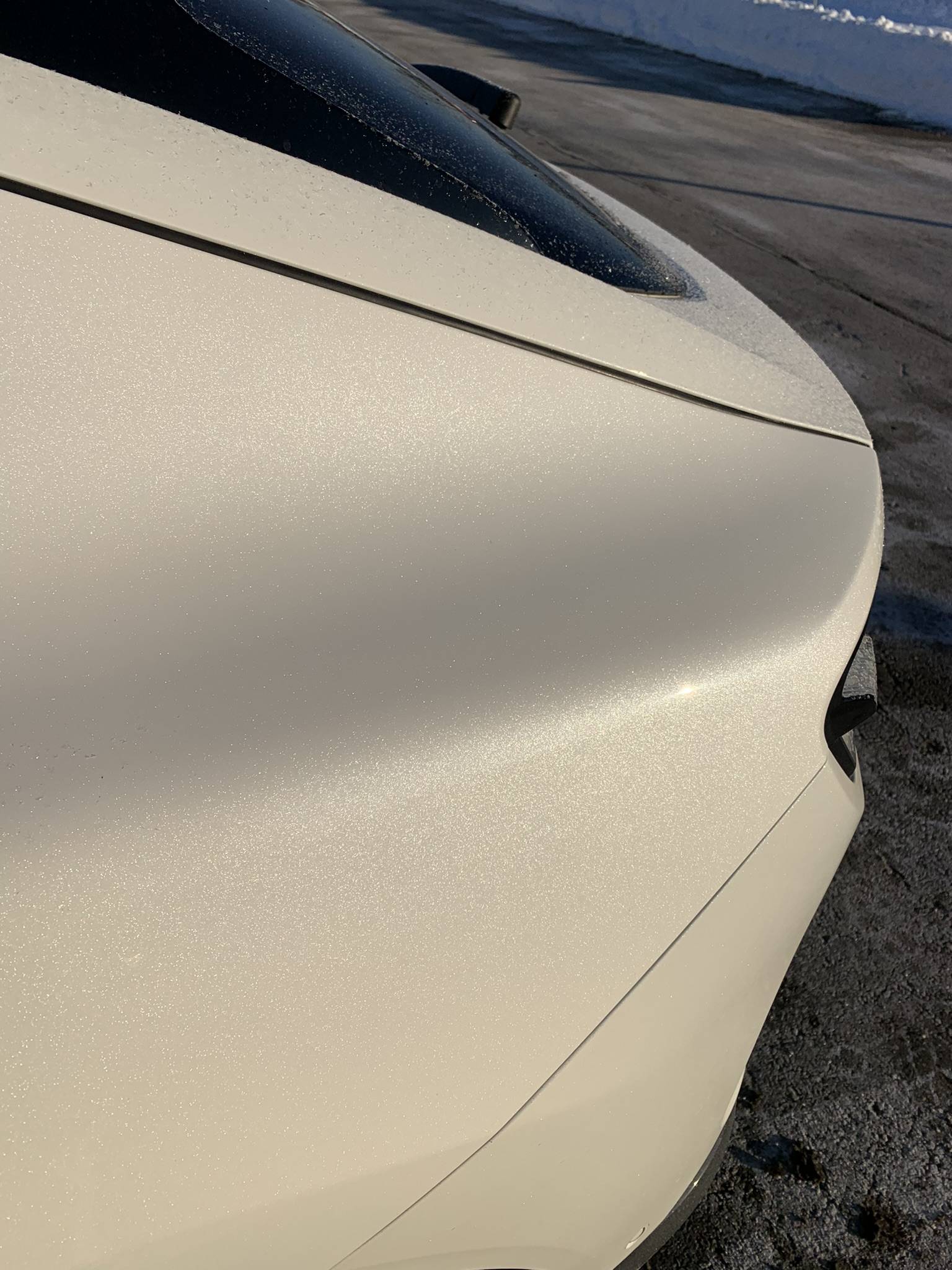 Ford Mustang Mach-E star white vs sky white E890BC3D-F4A2-4B90-A219-75F973AFE9AC