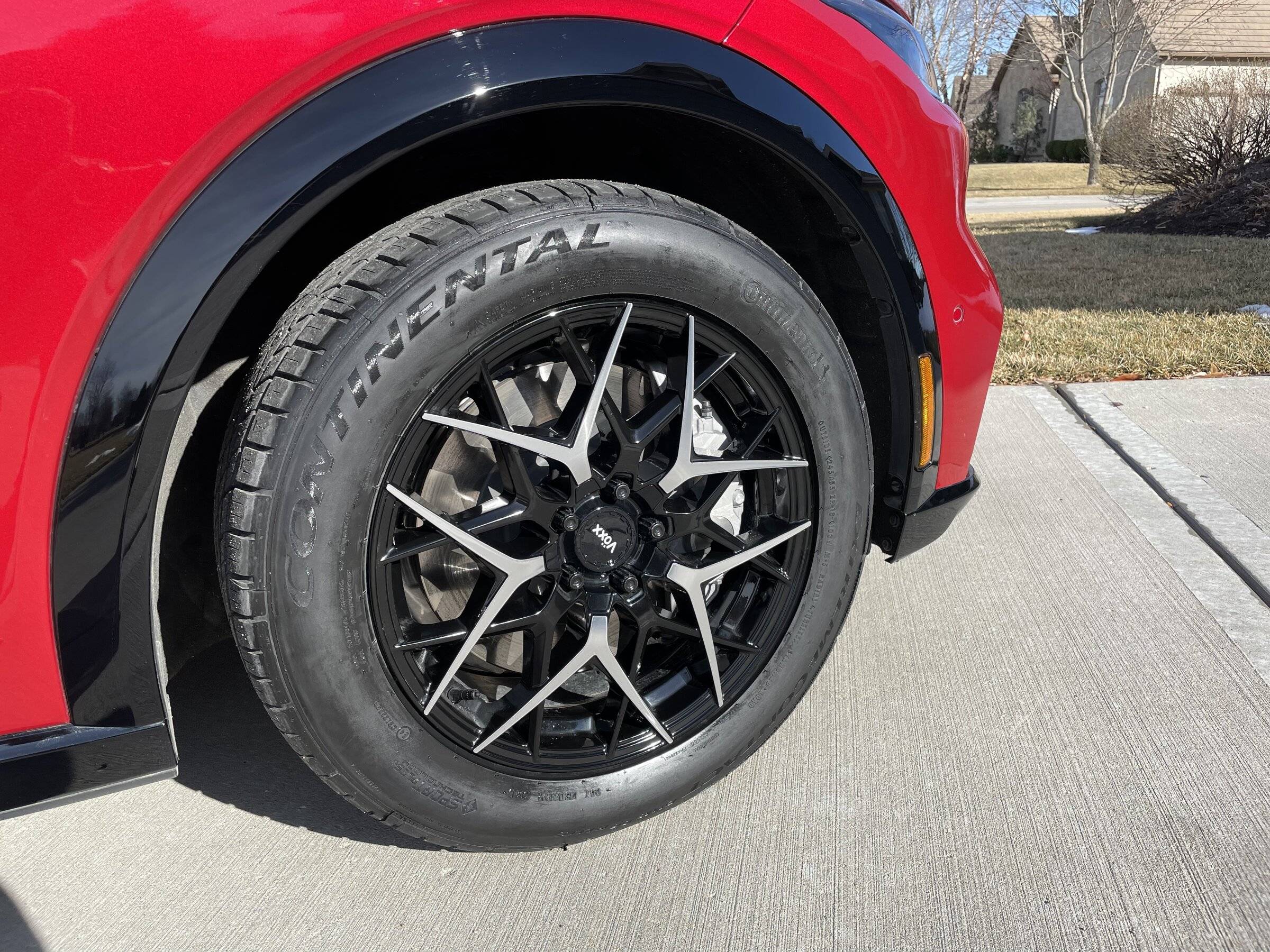 Ford Mustang Mach-E Mach-E Aftermarket wheel and tire information and pictures DAD00776-BF93-4B1A-8143-0B7EA27D1F26