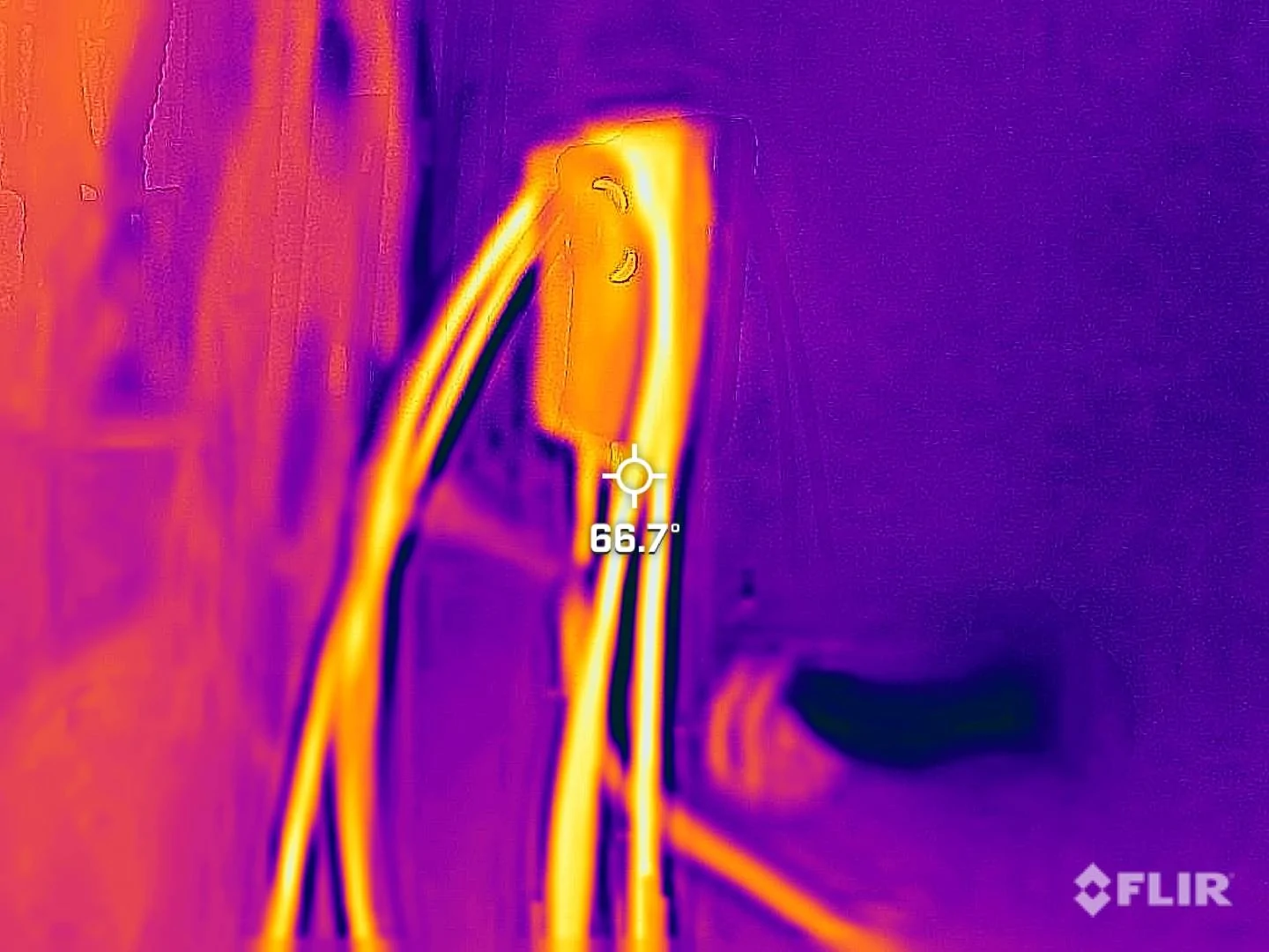 Ford Mustang Mach-E Thermal Photos of Mach-E Preconditioning CBFBC969-29FB-456D-8E44-3D69CFEE5E11