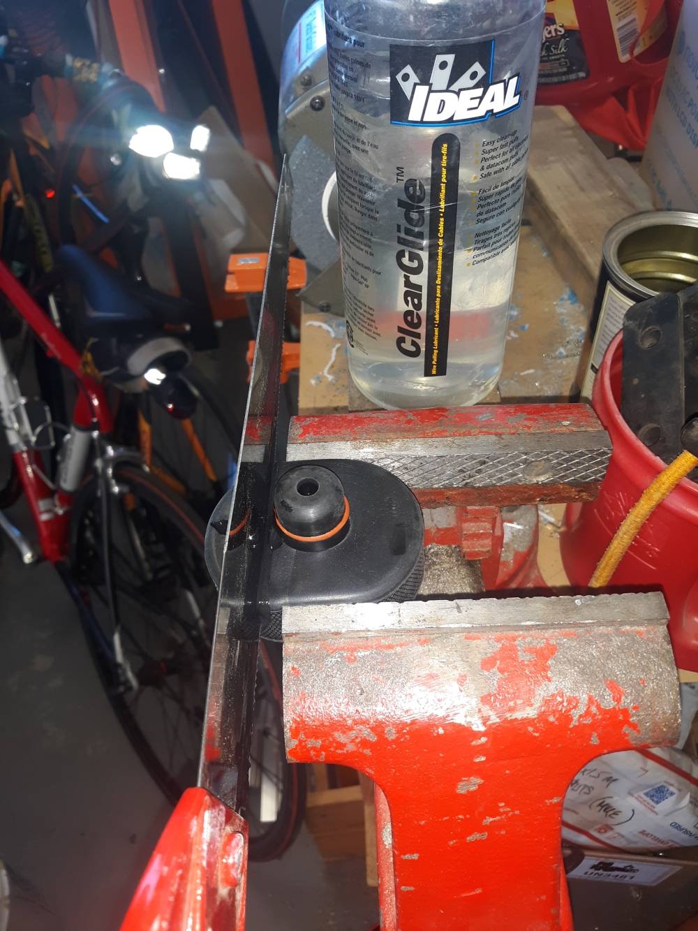 Ford Mustang Mach-E HowTo - modify Tesla Jack Lift Pads to protect MME battery rails 02 cuttin