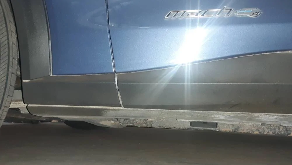 Ford Mustang Mach-E HowTo - modify Tesla Jack Lift Pads to protect MME battery rails 06 post install 2