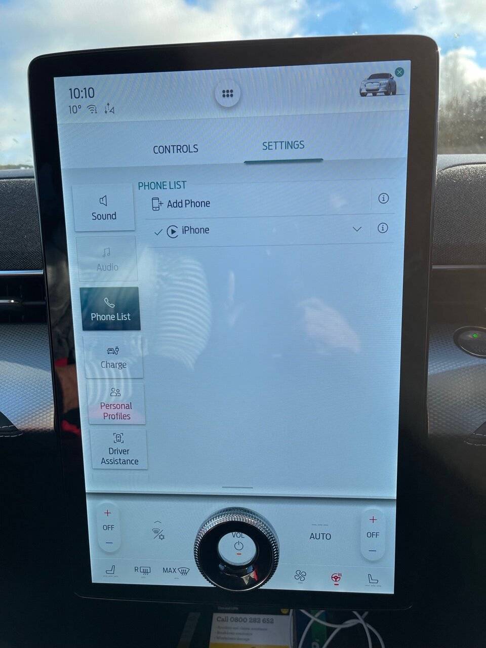 Ford Mustang Mach-E CarPlay image 2