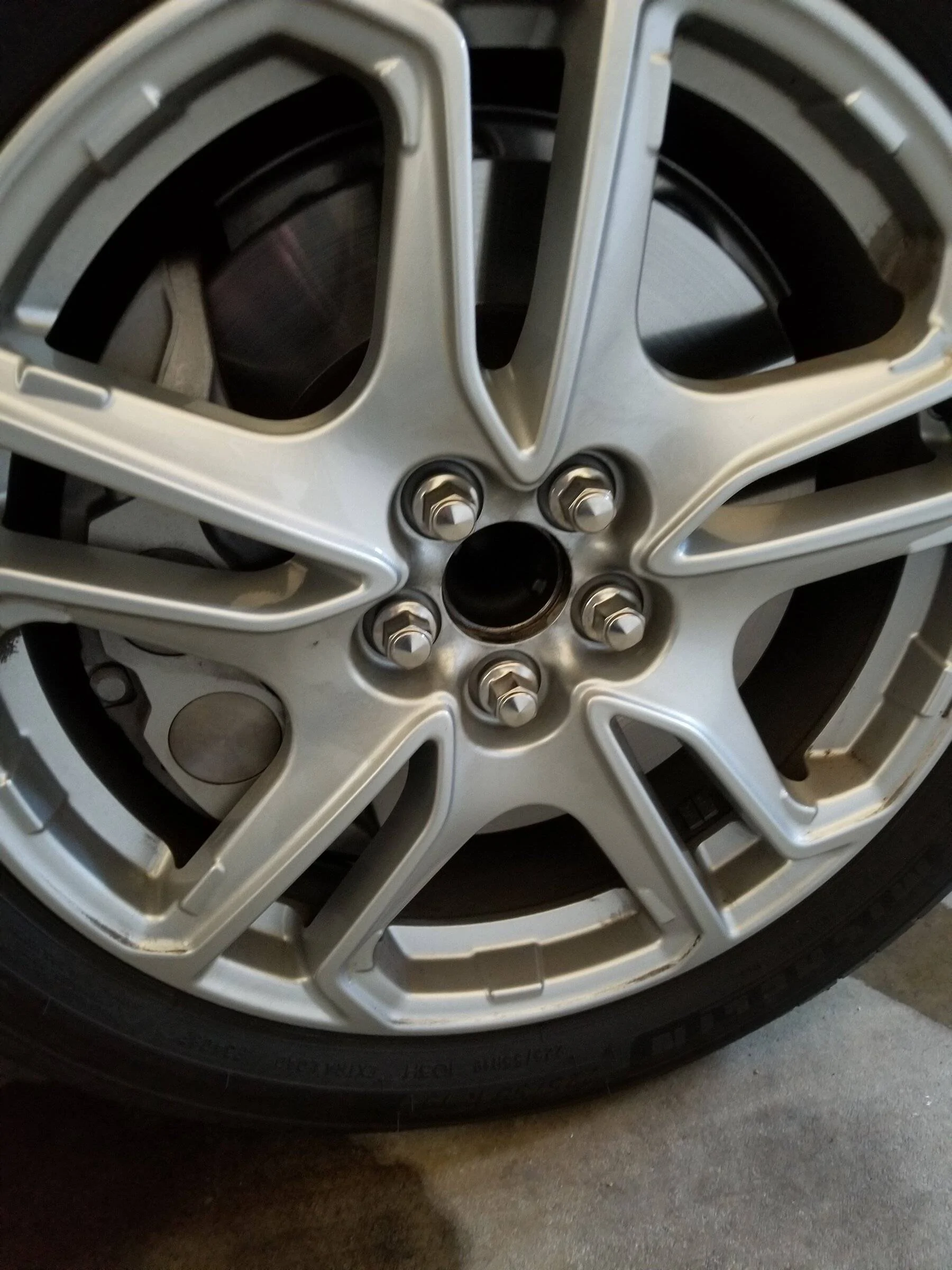 Ford Mustang Mach-E Mach E Select Wheels 20220103_134024