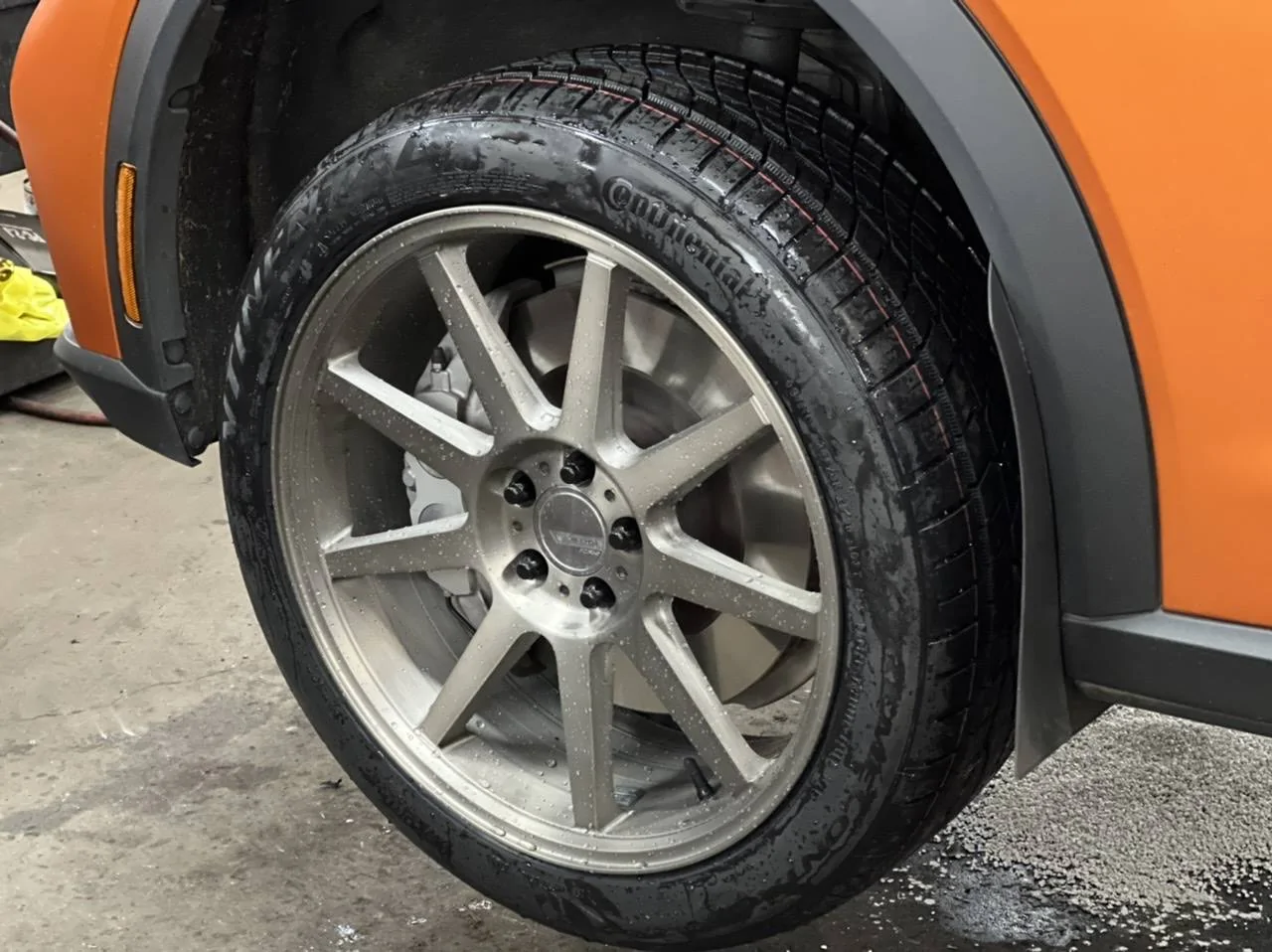 Ford Mustang Mach-E Mach-E Aftermarket wheel and tire information and pictures 1C2ACD97-219A-4071-81FE-17E795F7A574