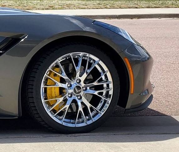 Ford Mustang Mach-E DARK MATTER GRAY Mach-E Photos C7_Wheel