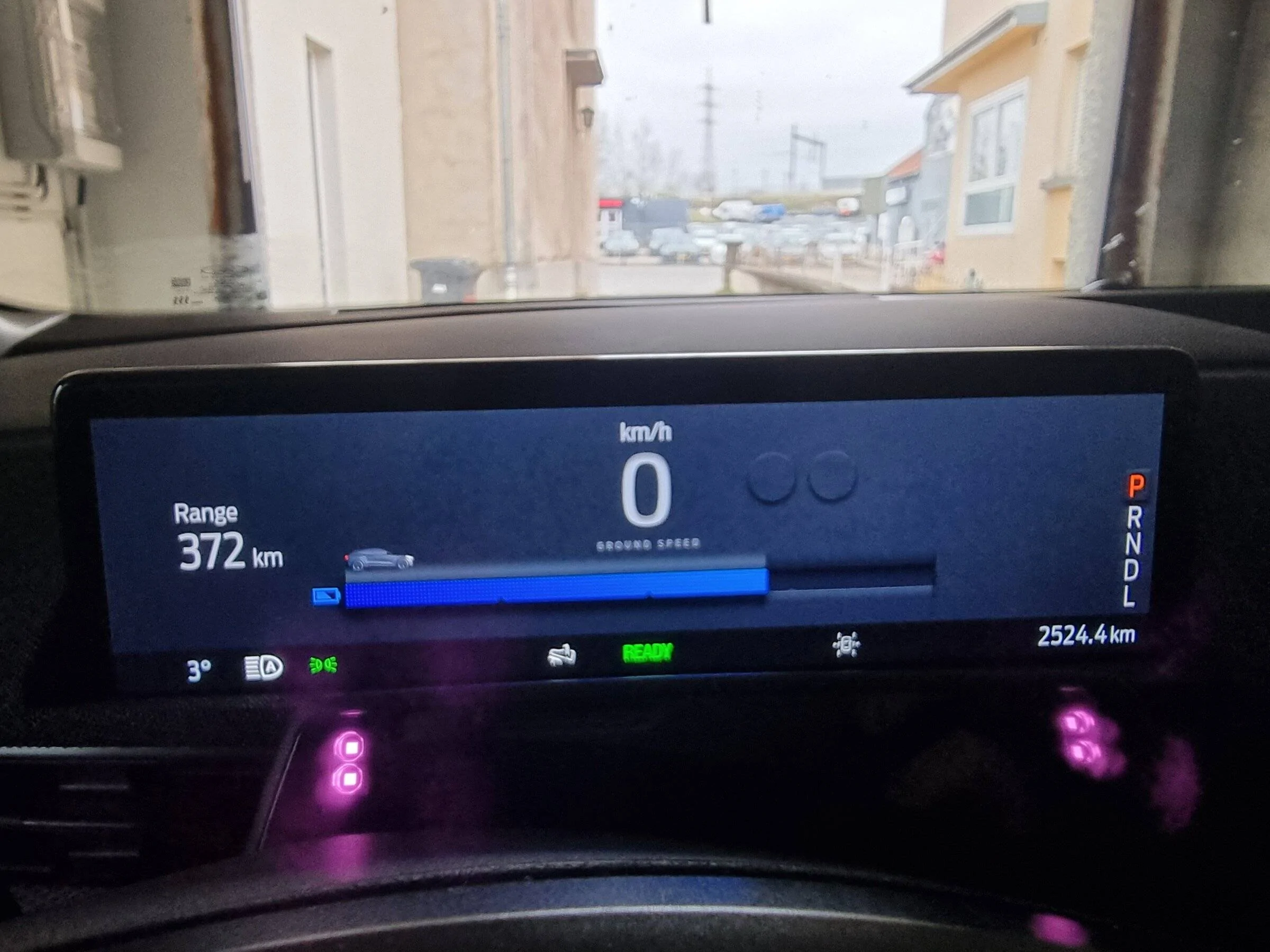 Ford Mustang Mach-E Small HUD display bugged 20220401_171127