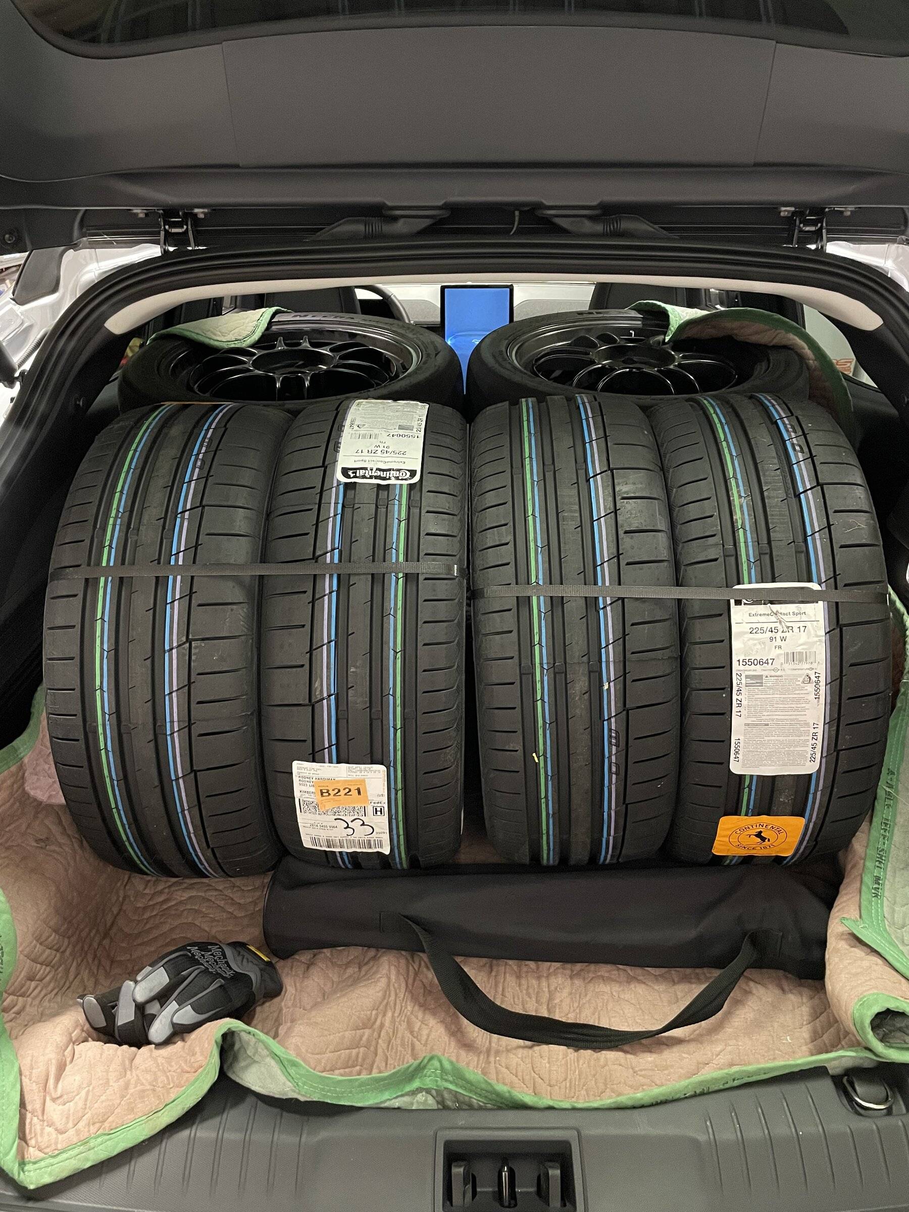 Ford Mustang Mach-E Mach E fits all the tools. What have you hauled / carried / fit in your cargo space? ❓❓ CA851C9D-53E7-48D1-96FC-8EE923D2EDCA