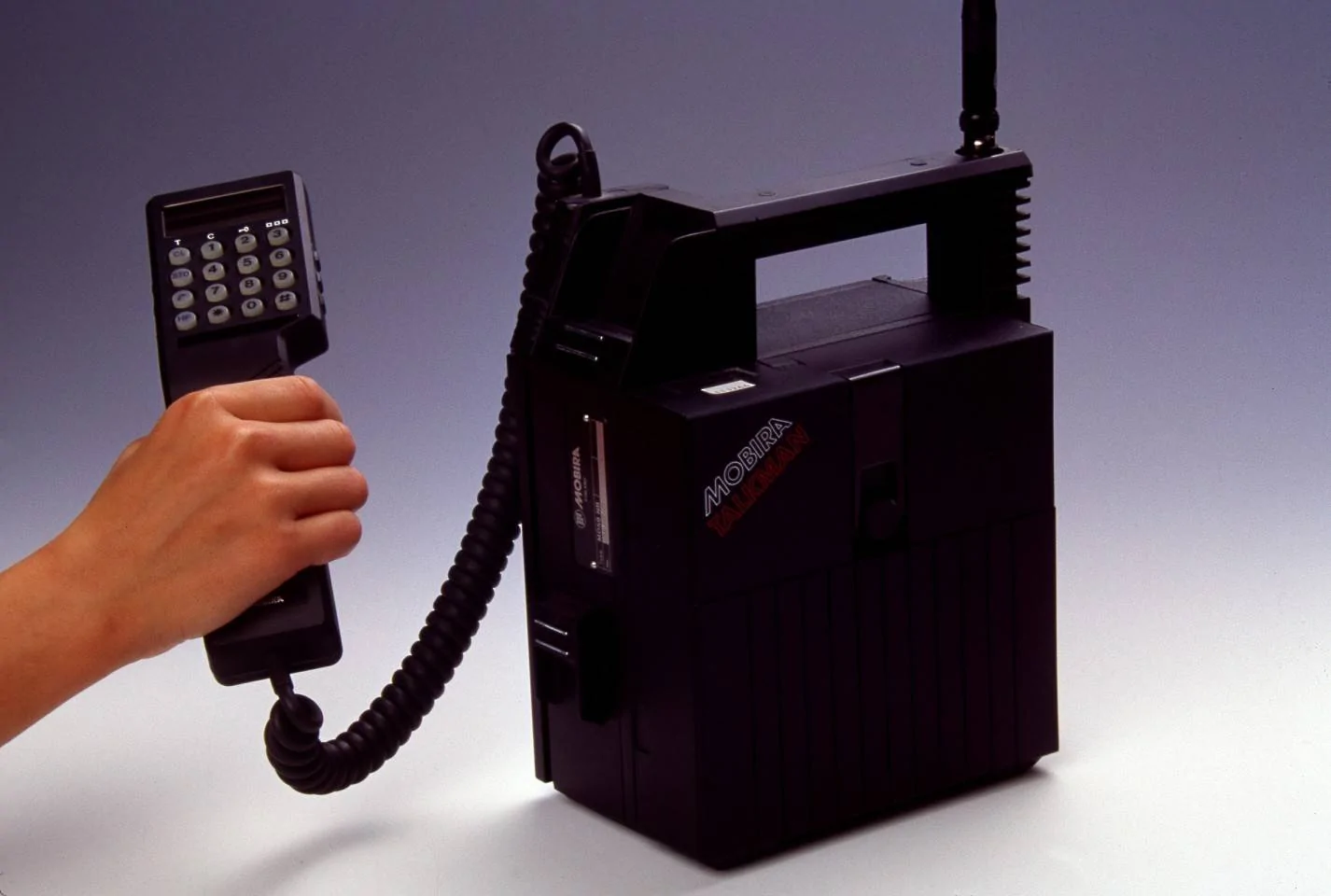 Ford Mustang Mach-E iPhone MagSafe compatibility? 90