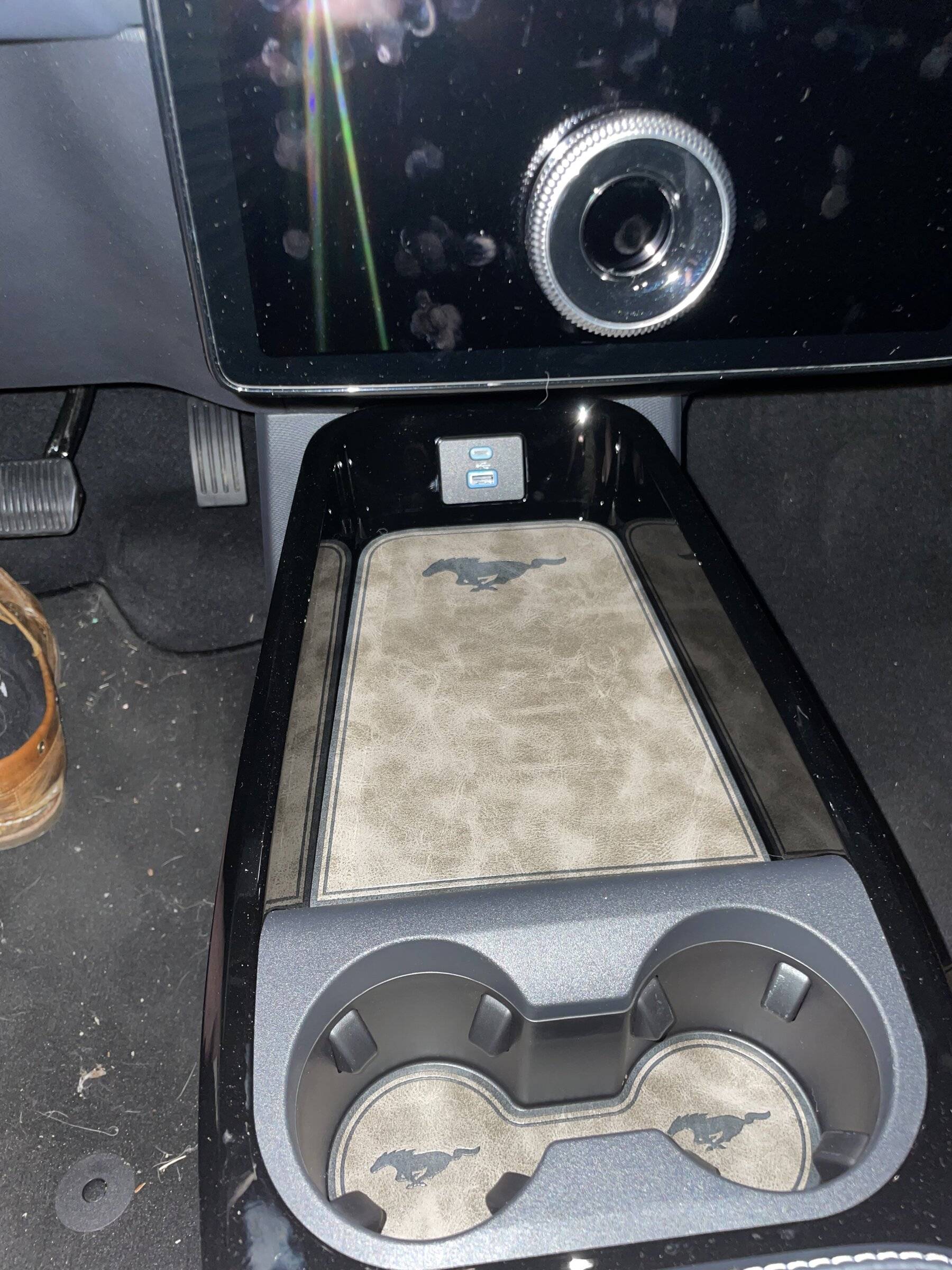 Ford Mustang Mach-E AOSK interior etc. 8647D32B-5D99-44C1-95FE-62291F11A568