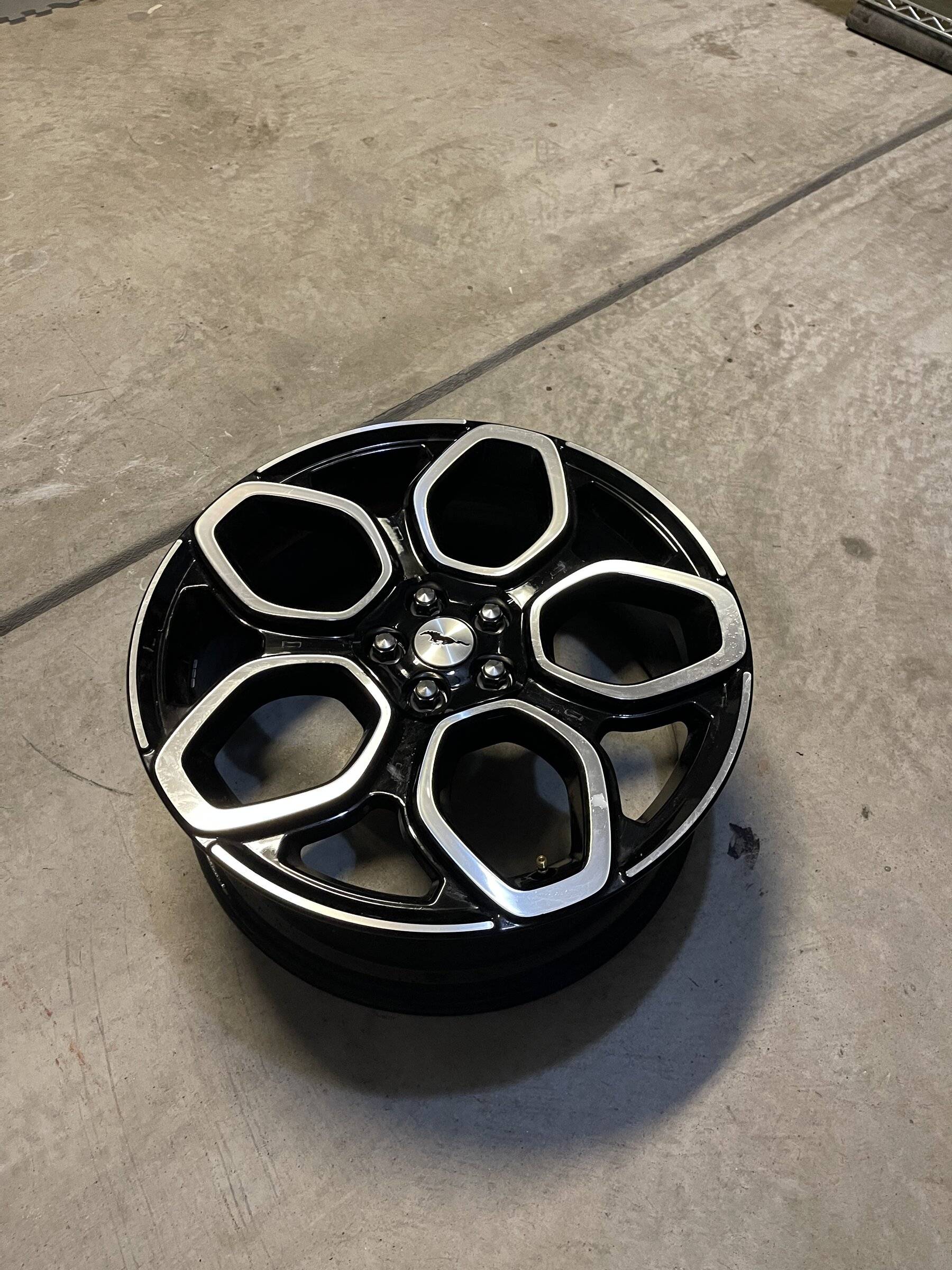 Ford Mustang Mach-E My custom GT wheels aero cover removal + center cap install 76C81F06-70DB-4FD1-A2D6-FBB9A9CC0D54