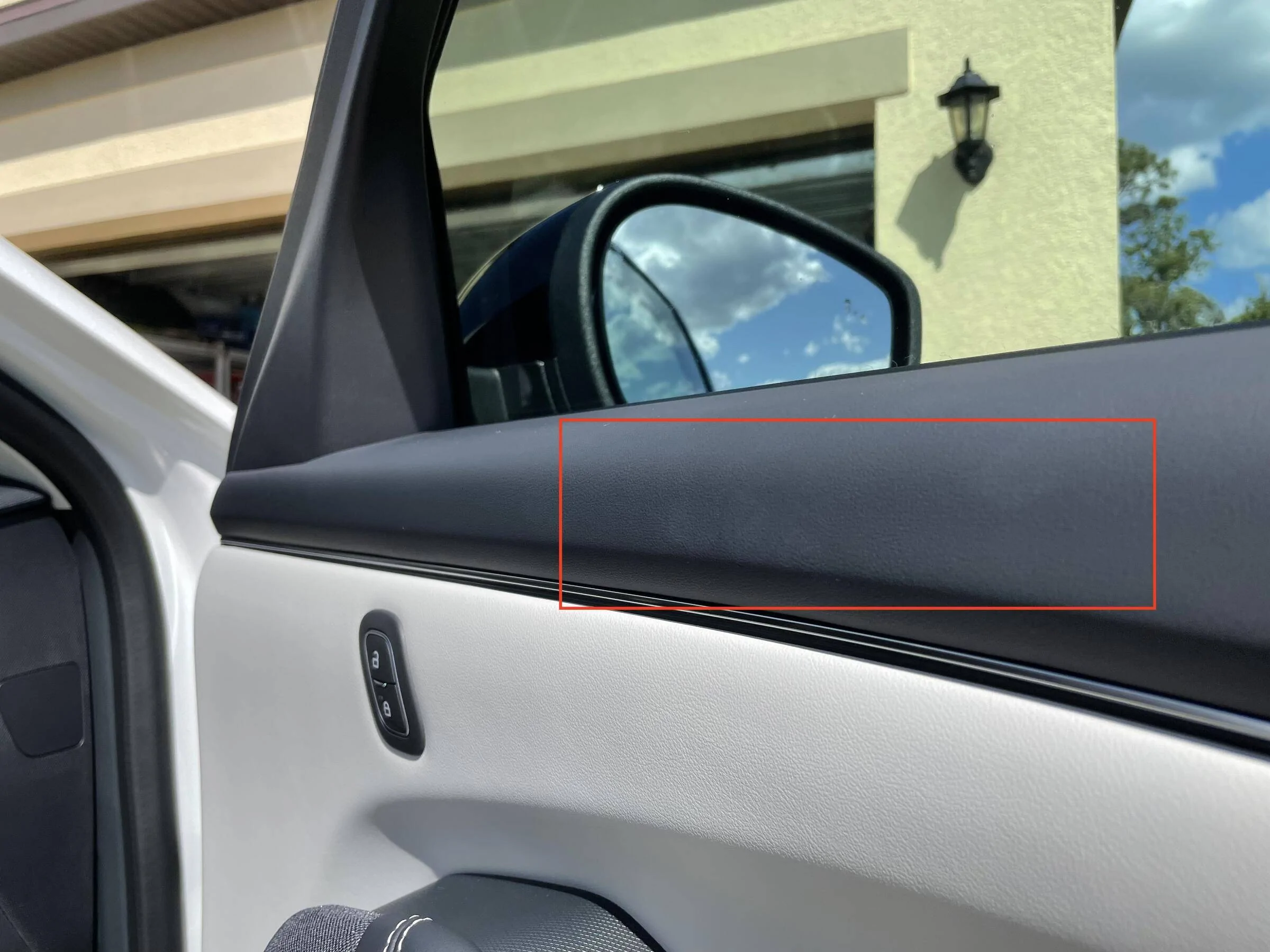 Ford Mustang Mach-E Interior Cleaning Issues...any suggestions? tempImagewNEVOU