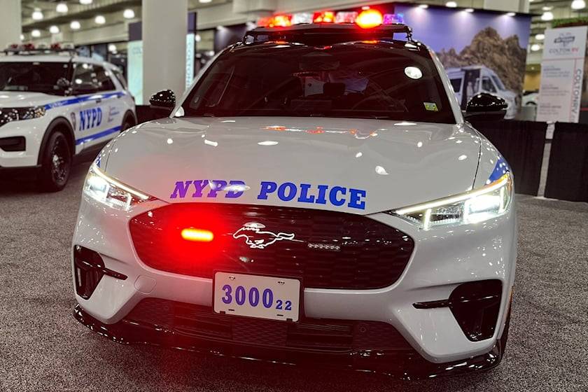 Ford Mustang Mach-E Mach-E chosen over Model 3 for NYPD Law Enforcement Use 982567