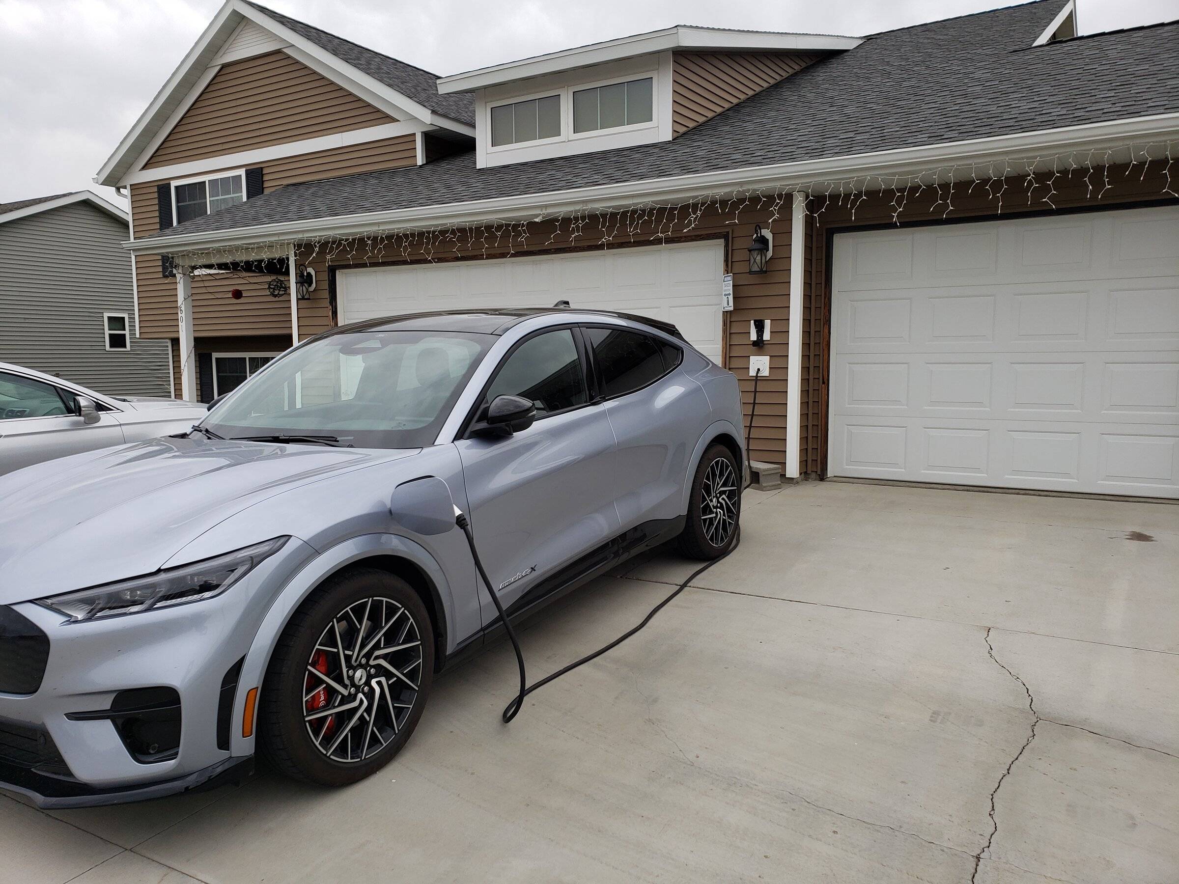 Ford Mustang Mach-E Charging solution suggestions ev2