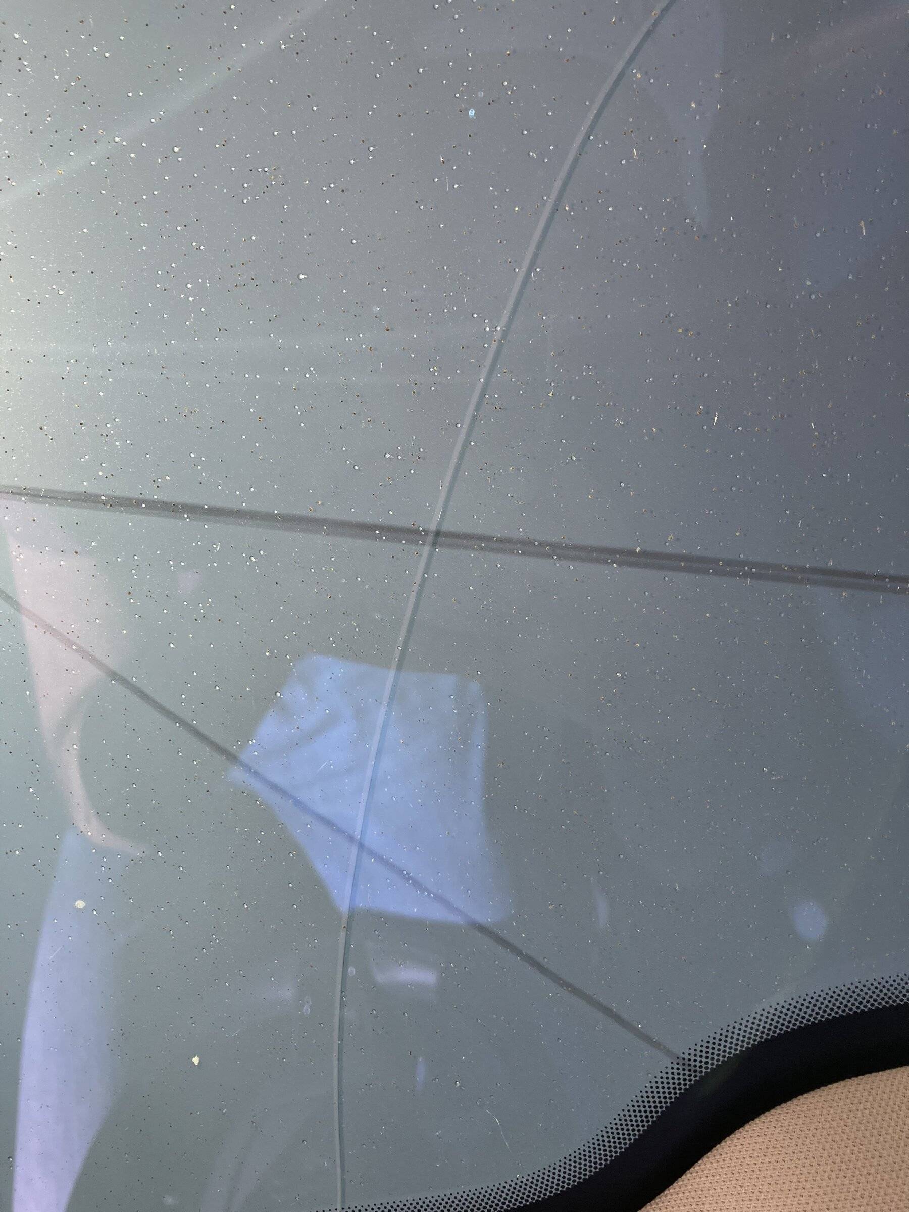 Ford Mustang Mach-E Panoramic Roof Crack D62B0FE7-6371-4B47-8C62-C08F7D2EE786