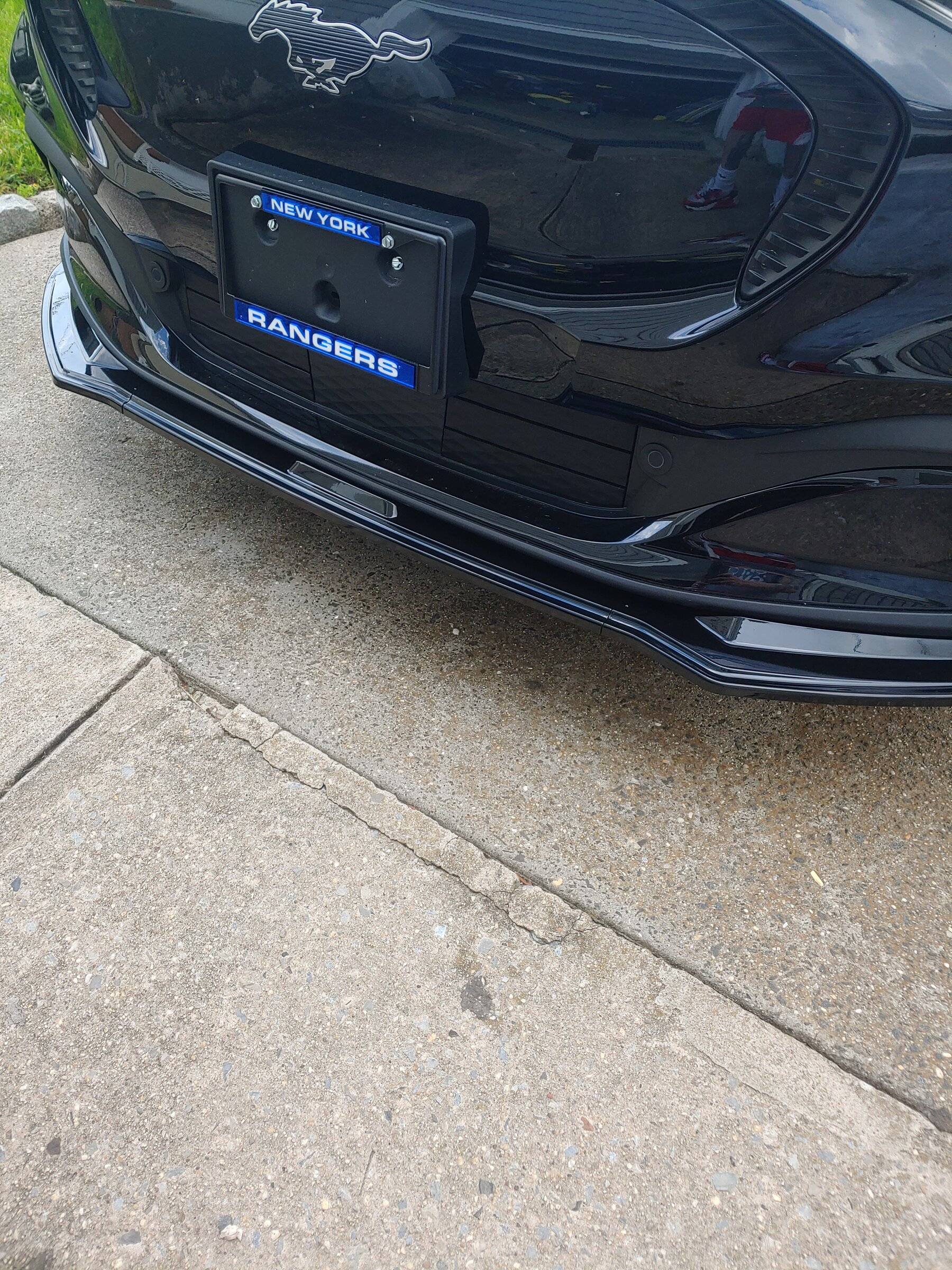 Ford Mustang Mach-E Side skirts?? 20220516_175321