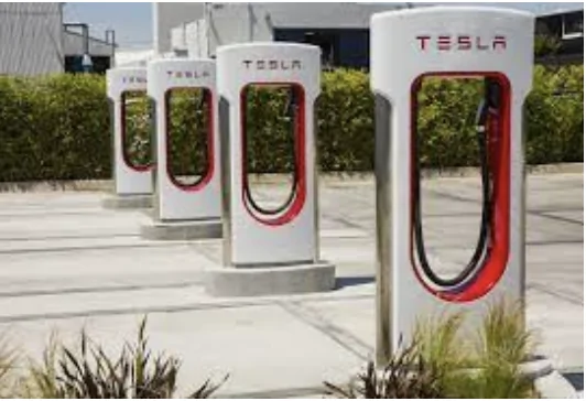 Ford Mustang Mach-E Using a Tesla charging station for non-Tesla vehicles Screen Shot 2022-05-29 at 08.57.49
