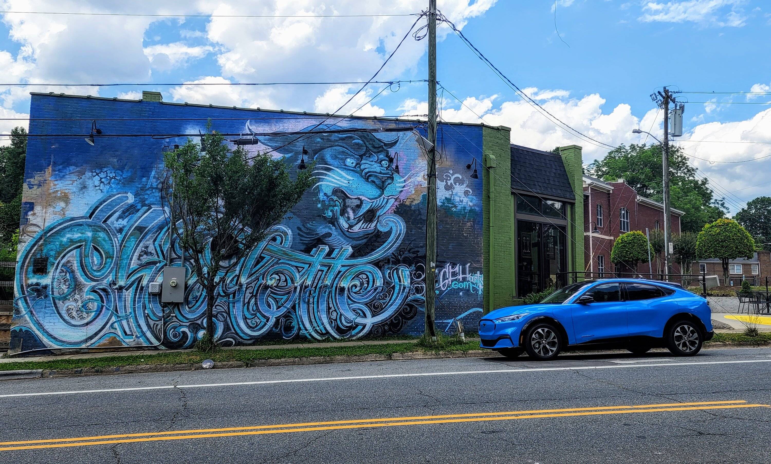 Ford Mustang Mach-E GRABBER BLUE Mach-E Photos 20220611_142633