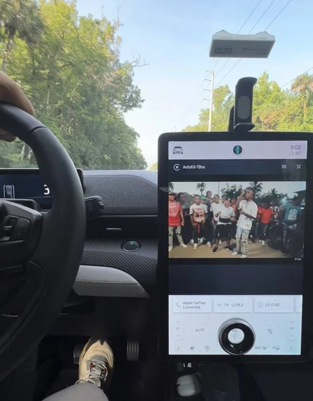 Ford Mustang Mach-E MMB box vs Carlinkit box for Netflix/youtube etc… Screenshot 2022-06-16 145605