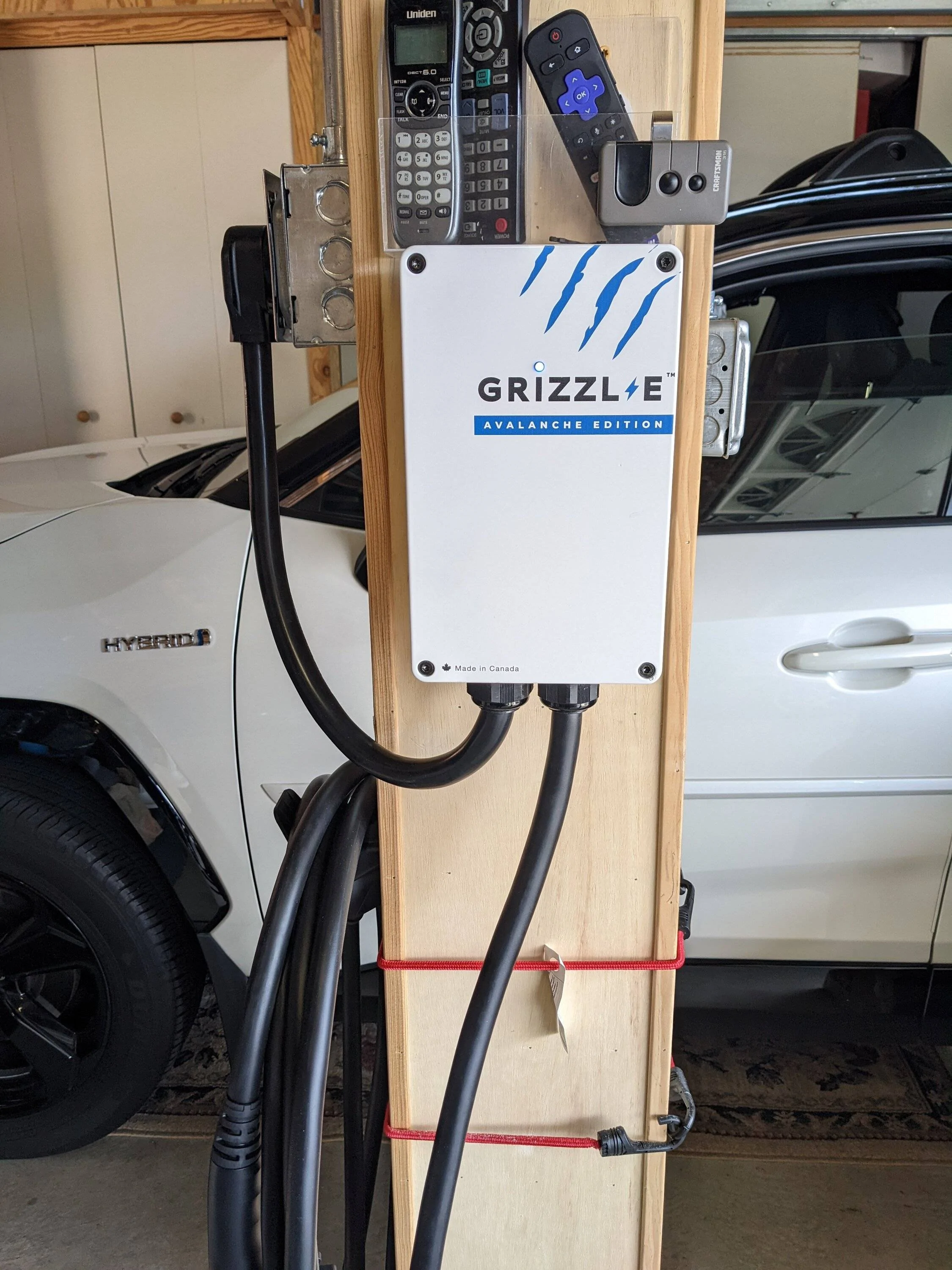Ford Mustang Mach-E Can I mount Grizl-E as replacement for mounted Ford mobile charger? PXL_20220617_185652190