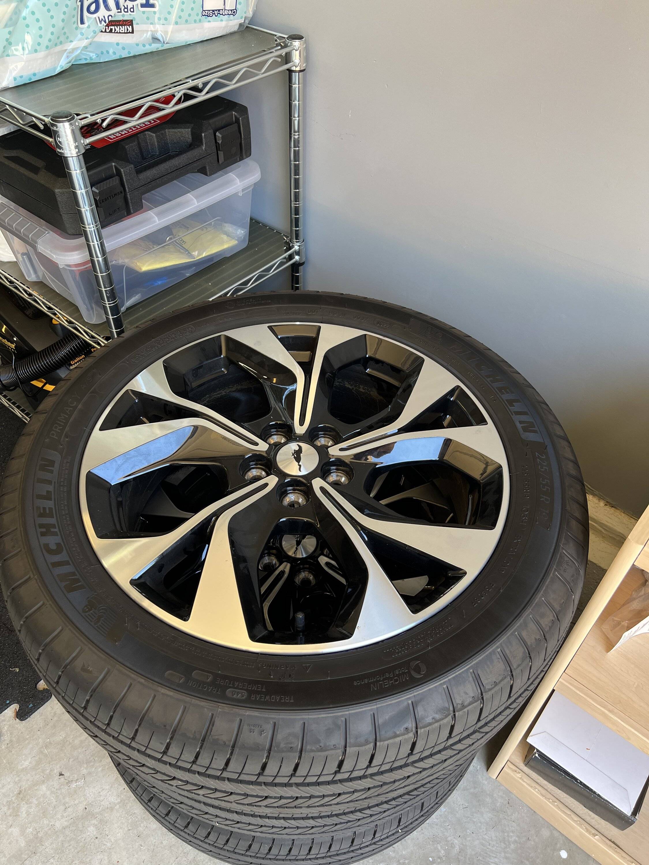 Ford Mustang Mach-E Selling new premium wheels off Mach e 7F94ECC4-E0B6-4C35-924C-E5D9AC20BDEA