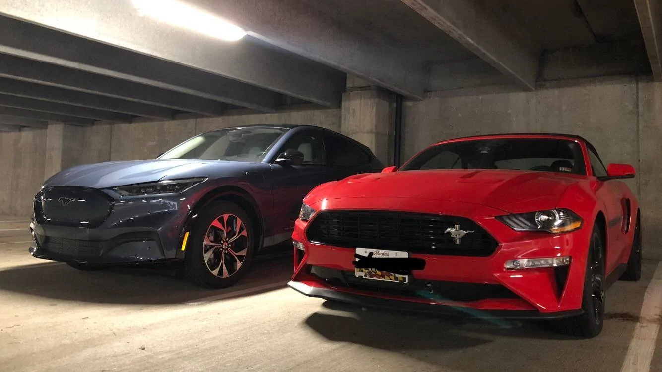 Ford Mustang Mach-E INFINITE BLUE METALLIC Mach-E Photos 9vb6qor40qv51