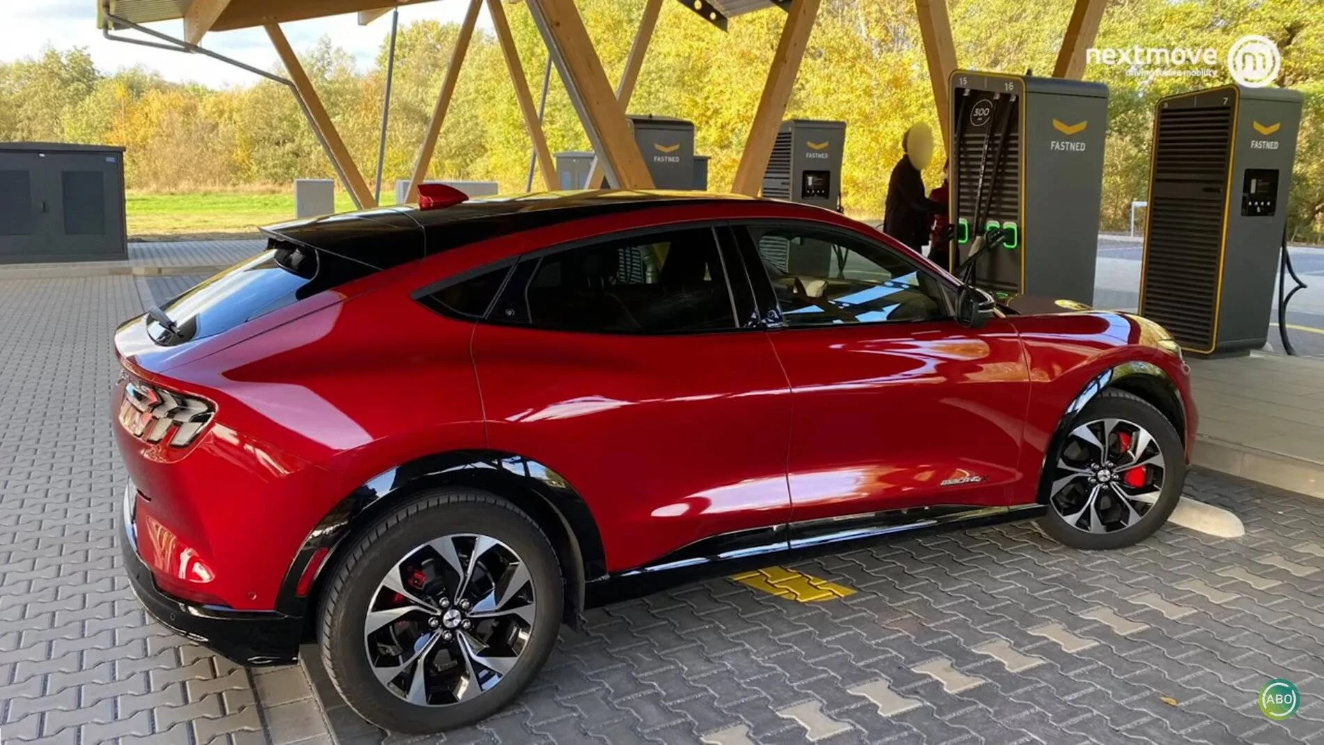 Ford Mustang Mach-E Mach-E (Extended Range) Seen Reaching 120kw Charging Speed 2
